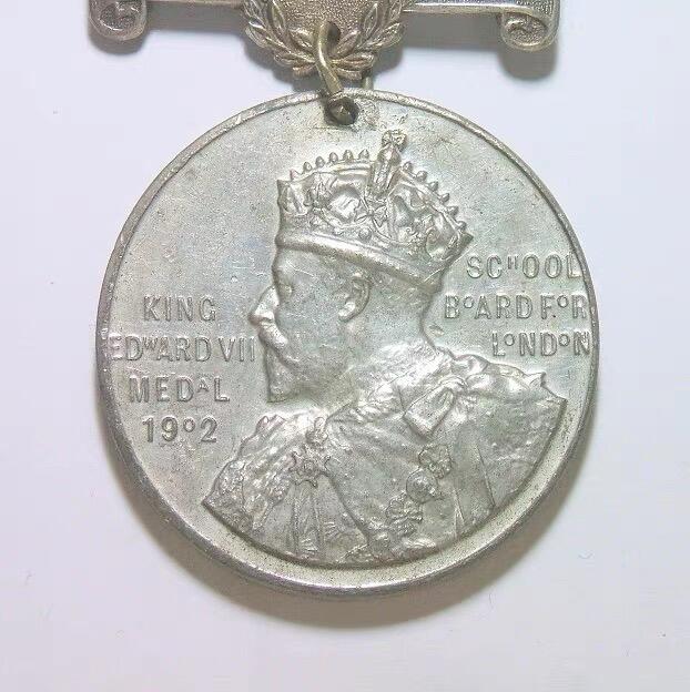 英国1904年 爱德华七世高浮雕精制大合金章 带铭牌 40MM