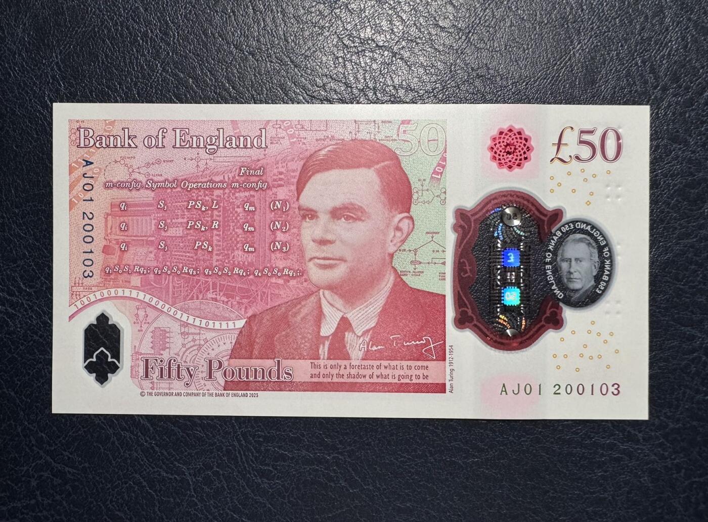 收藏联盟Quantum Auction 第386期拍卖  英国2024年50镑AJ01冠  品相UNC 号码无457 生日号2001.03或20.01.03