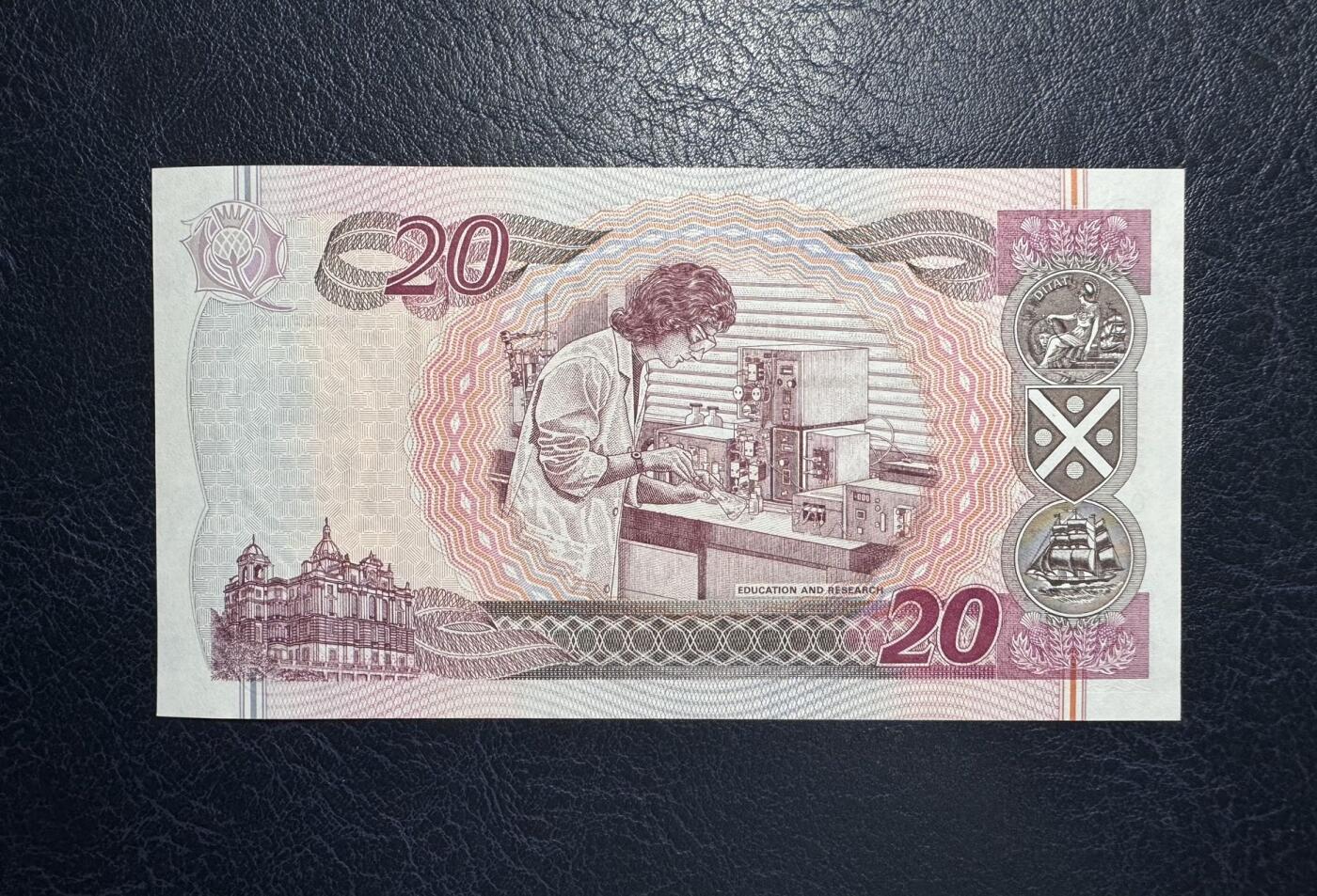 收藏联盟Quantum Auction 第386期拍卖  苏格兰银行2004年20镑纪念钞 品相UNC 点钞痕