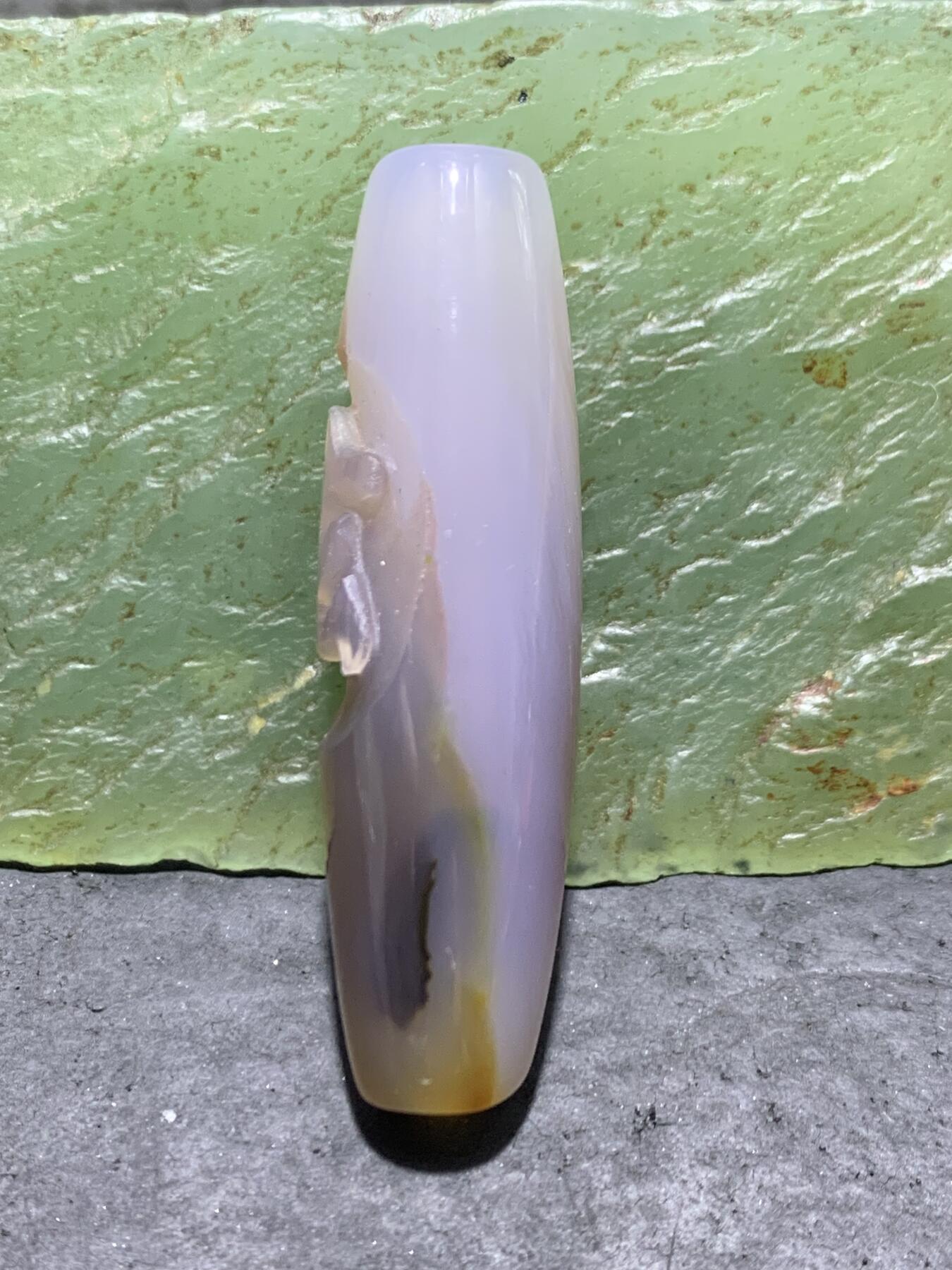 精美亚光高玉化巴西玛瑙手工俏色巧雕玄字桶珠一个！