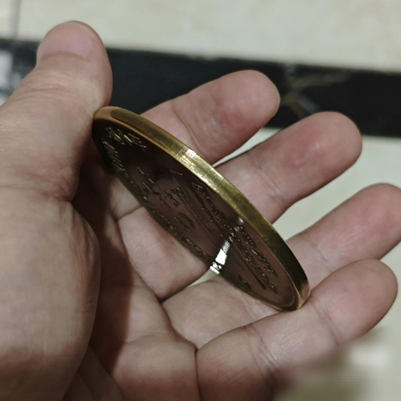 珍品毛邓两伟人在一起纪念铜章