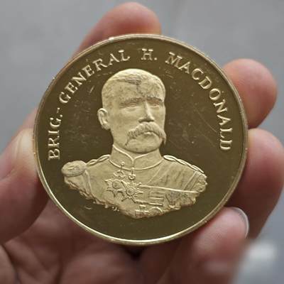 珍品南非第二次布尔战争纪念大银章 - 珍品南非第二次布尔战争纪念大银章