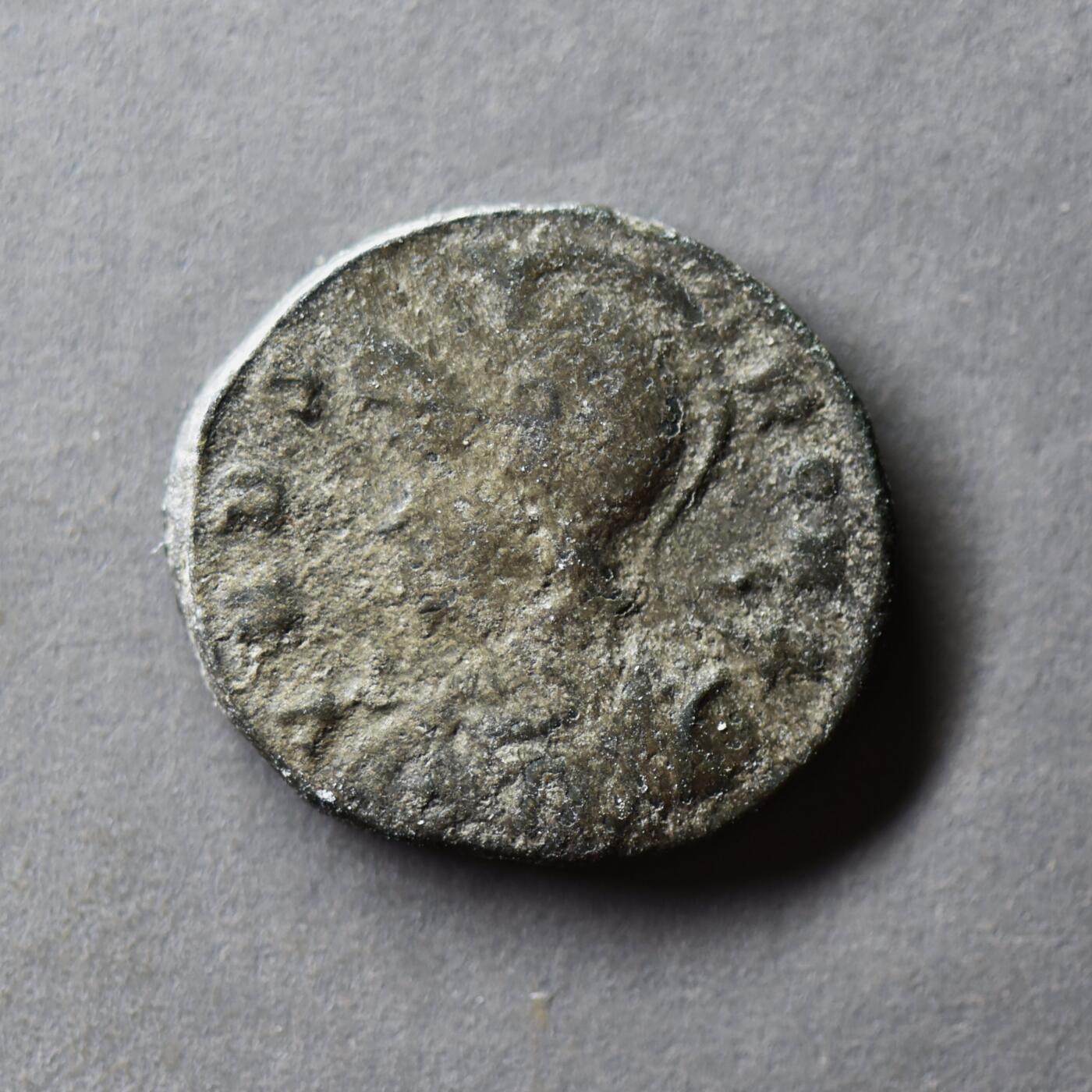 【良泉】第二十期，184组近代机制币、古代打制币、早期纸币、古籍手稿杂项等，12月5日晚19.30点开拍！