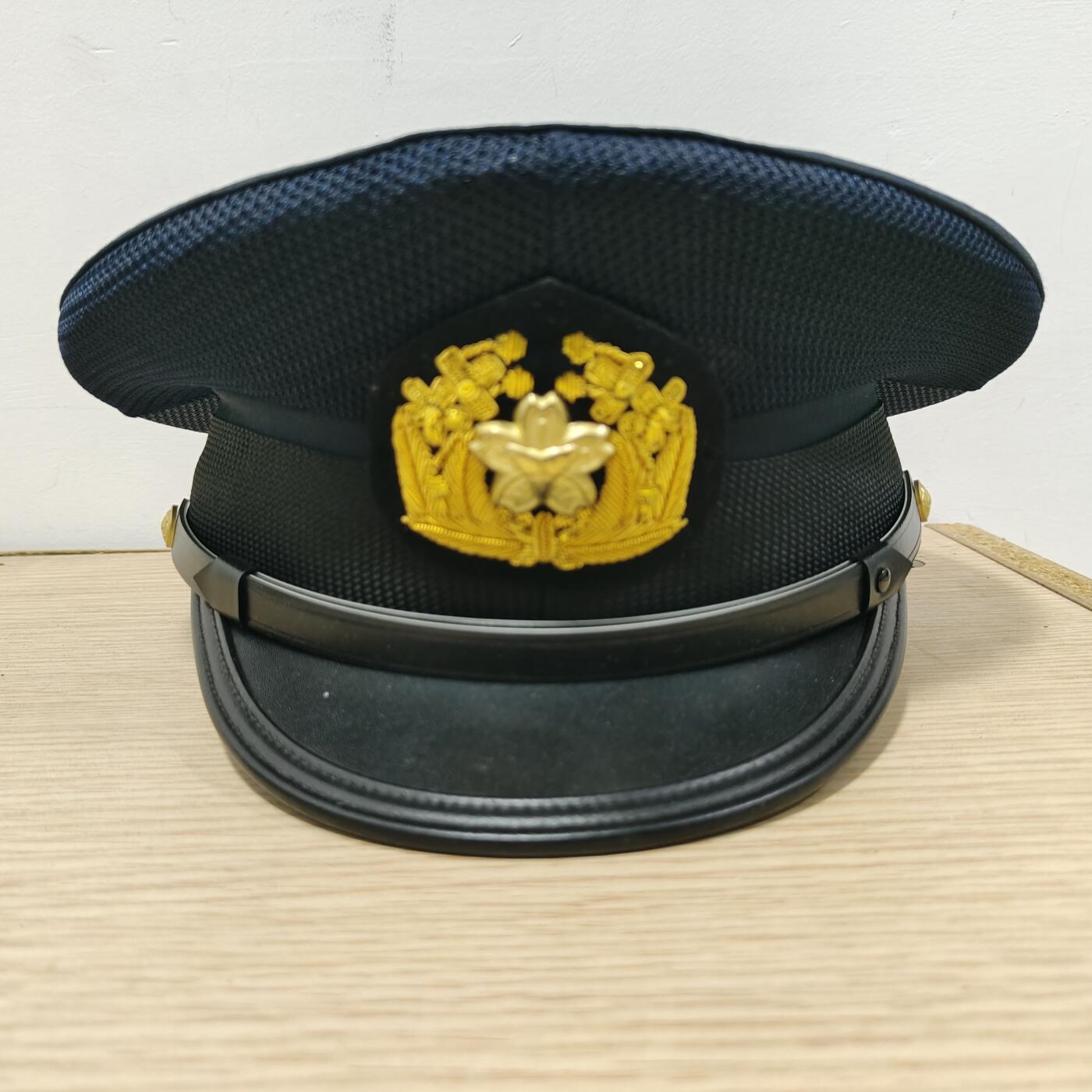 全场0元起拍 第203期 咸鱼国勋章拍卖专场 10月27日（周日）下午6：00开始 日本消防团大檐帽 60CM