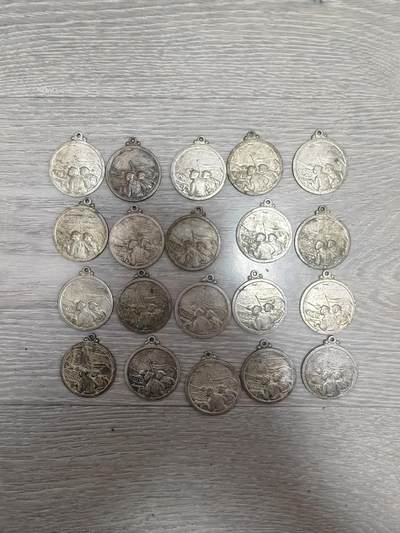朝鲜章头20个 - 朝鲜章头20个