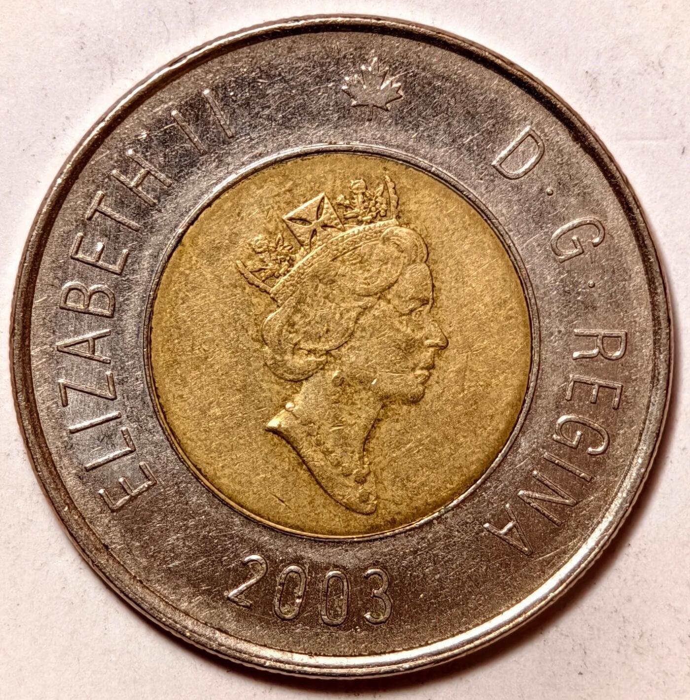 紫瑗钱币——第440期 加拿大 2003年 伊丽莎白二世 北极熊 2元 双色币