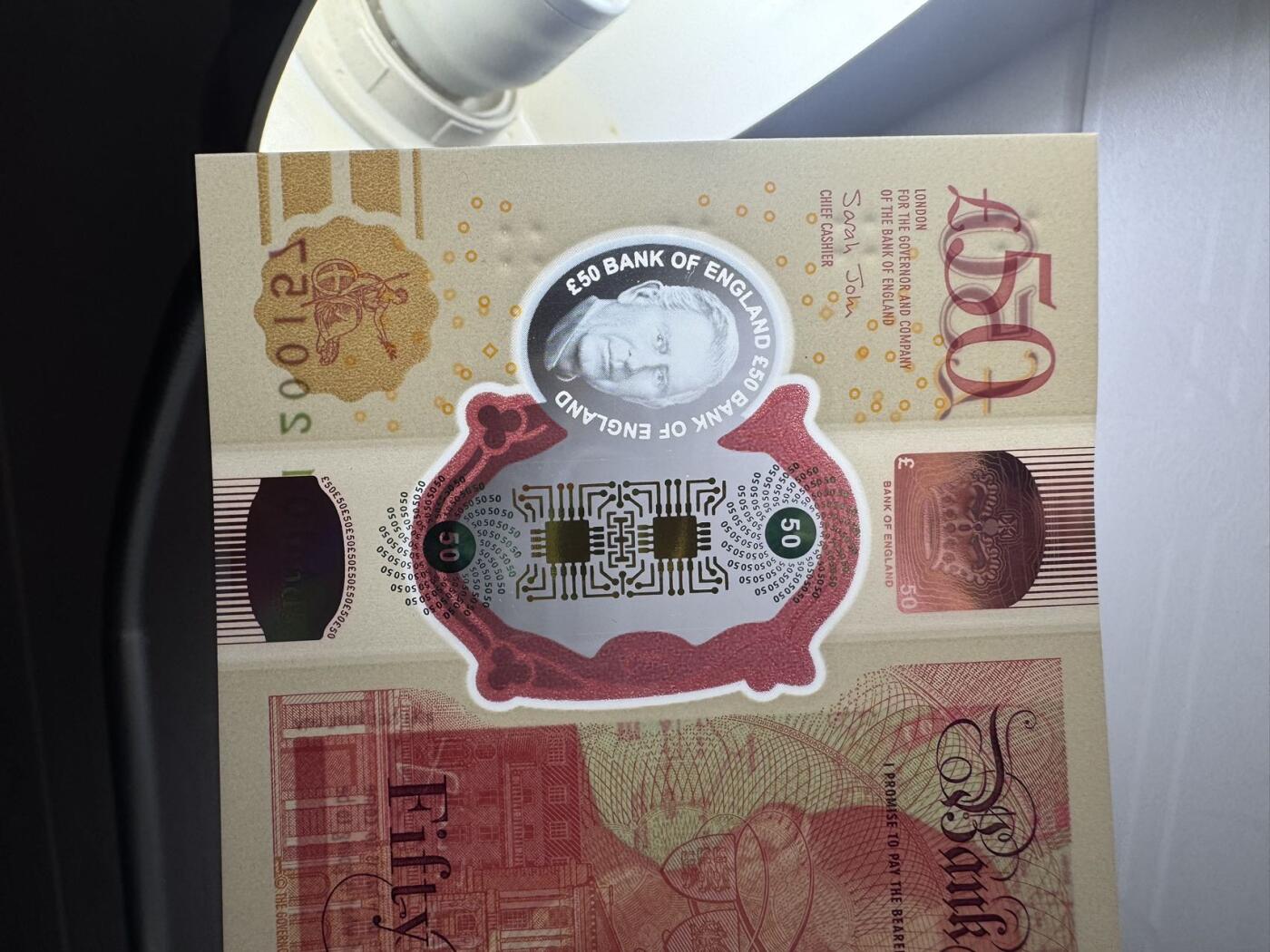 收藏联盟Quantum Auction 第387期拍卖  英国2024年50镑 品相全新UNC AJ01冠 号码无4  查理三世国王