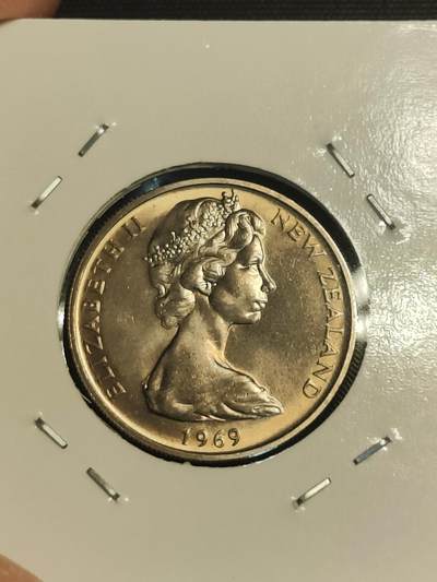 2024年第十四场外国好品散币(免佣金) - 极美品新西兰🇳🇿1969年10分1先令(中年花冠双面值版)