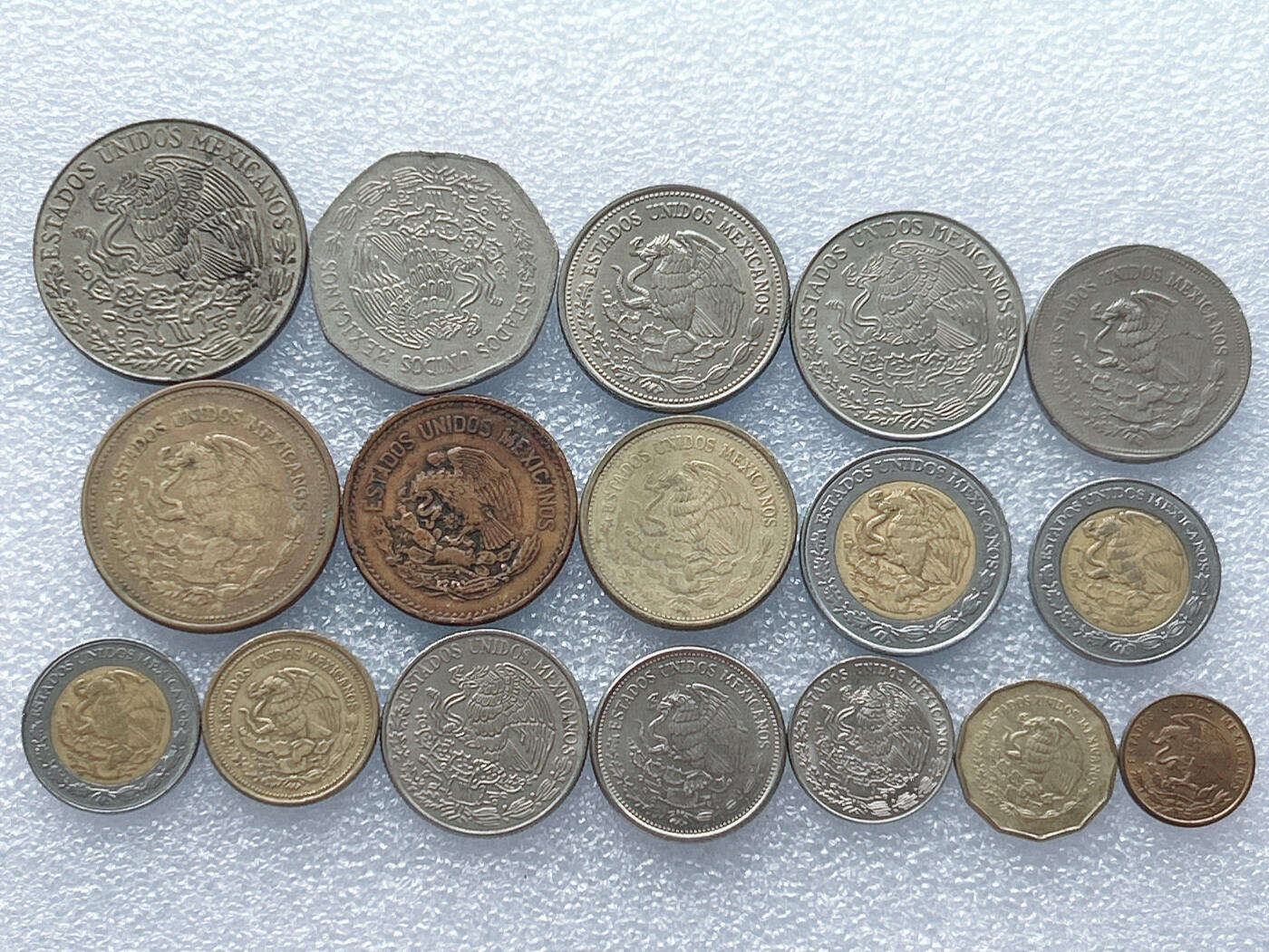 第一海外回流一元起拍收藏 散集专场 第133期 墨西哥硬币17枚