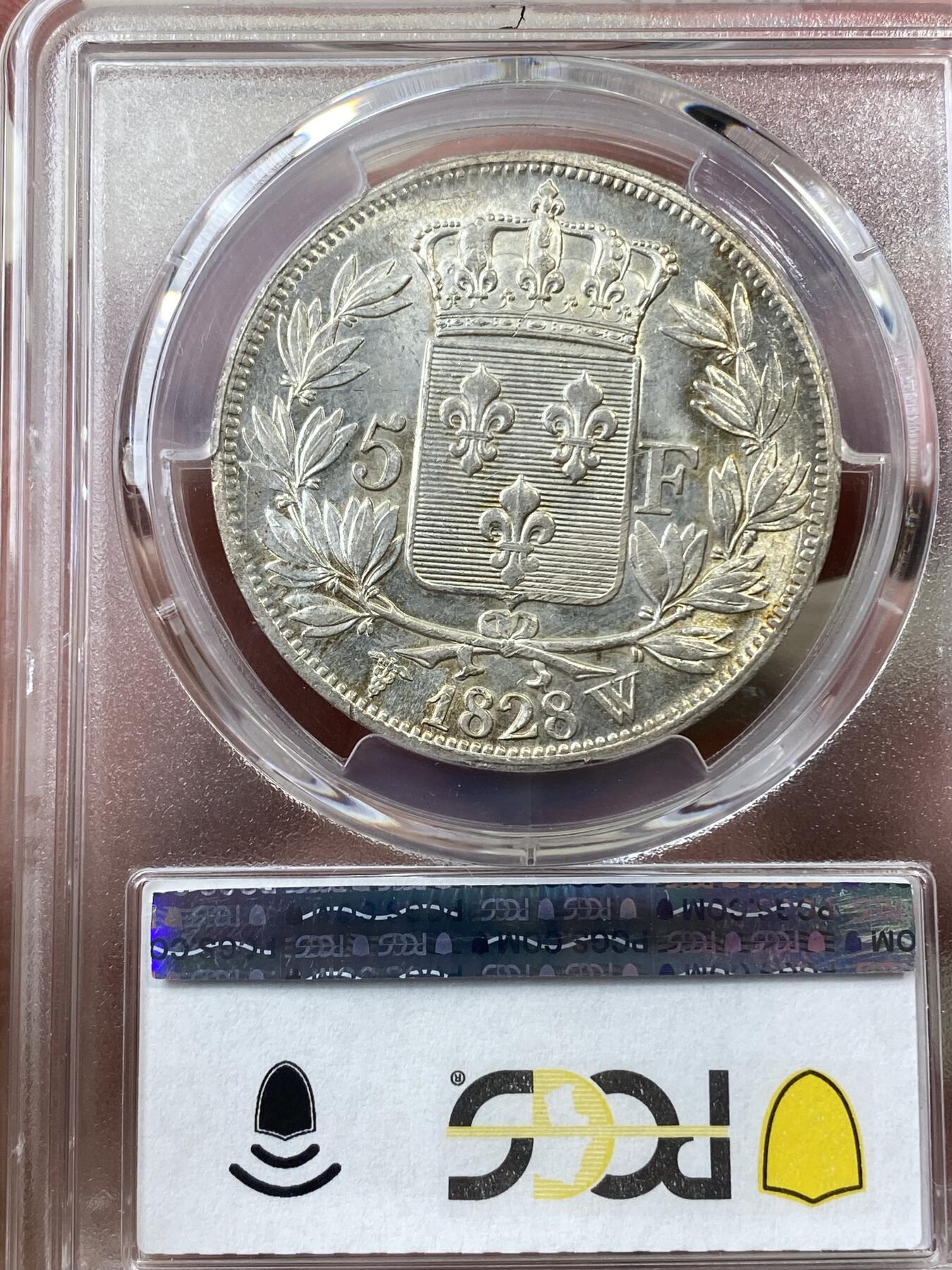 万国钱币拍卖第036期 PCGS MS62+ 1828年法国查理十世5法郎大银币 银霜满满十字转光 全深打难得