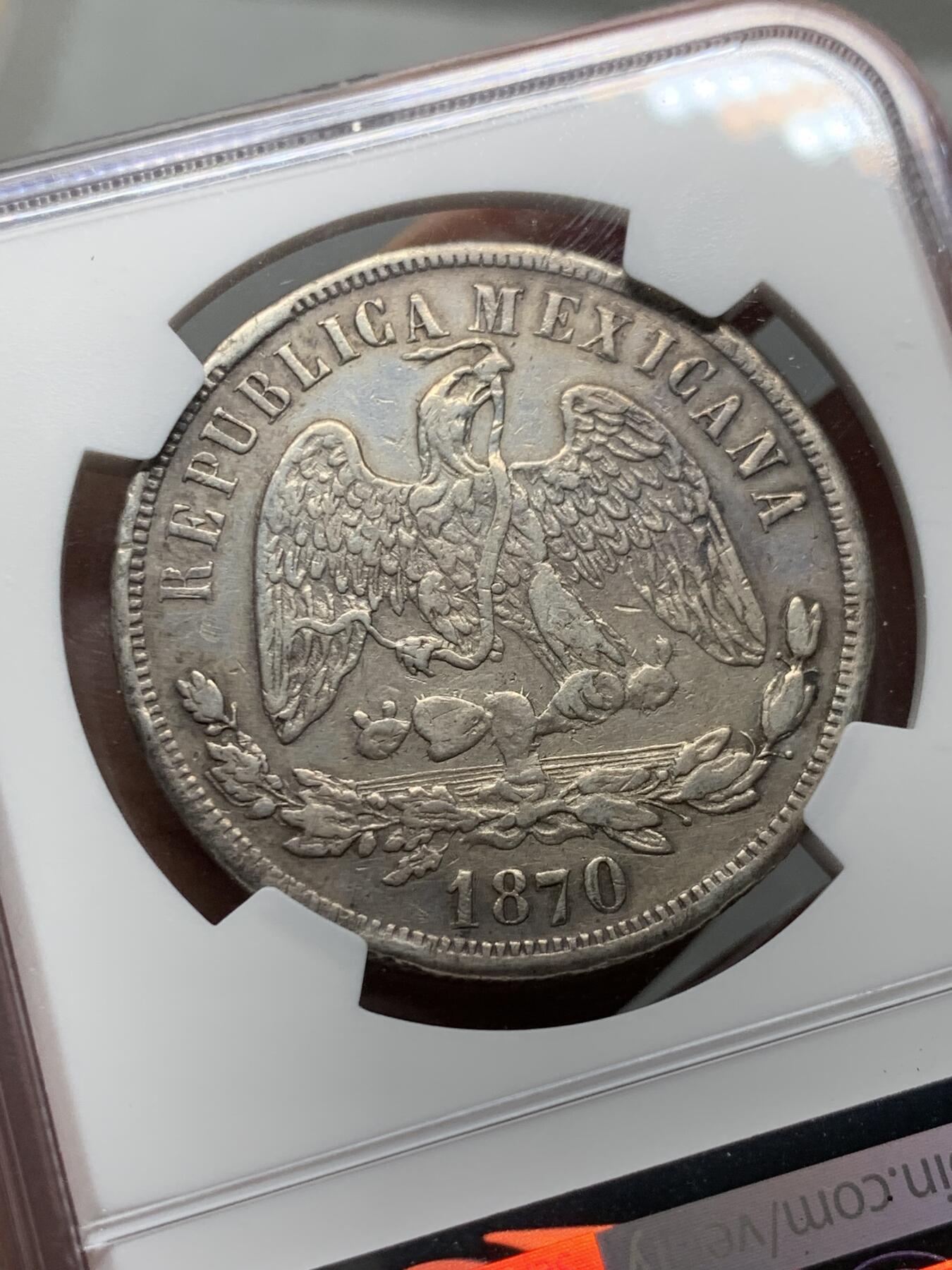 《竞宝斋》第322场 周日，周一，2场连拍 （全场包邮） NGC XFD 墨西哥天平鹰洋 1870年 1比索 小A版 银币 少见的OA厂 天平
