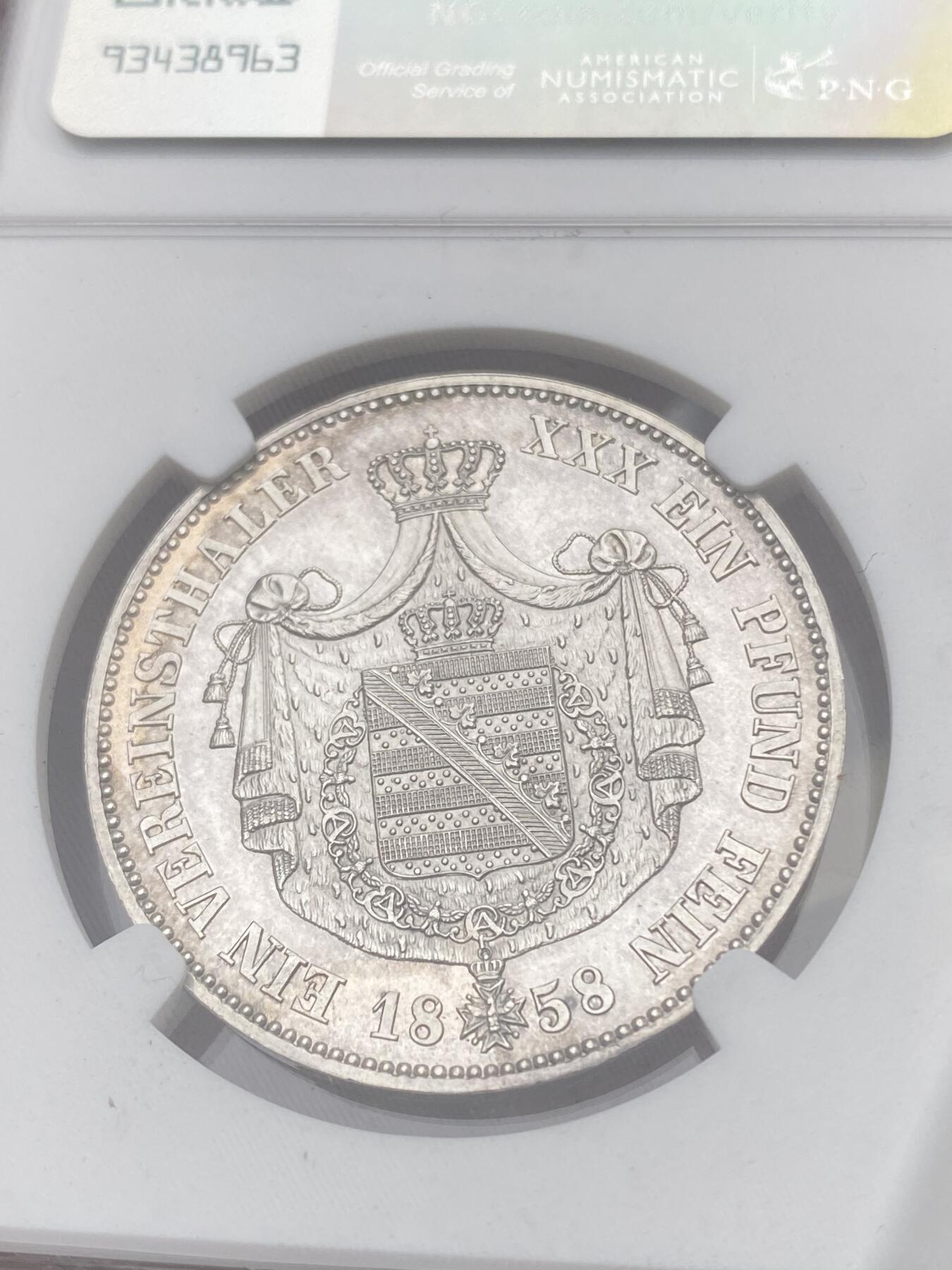 万国钱币拍卖第036期 NGC MS65 1858年德国萨克森-魏玛-爱森纳赫纹章流通1泰勒 高难小邦品种 如此BU级别更是可遇不可求 类镜面顶级品质 NGC唯一冠军分