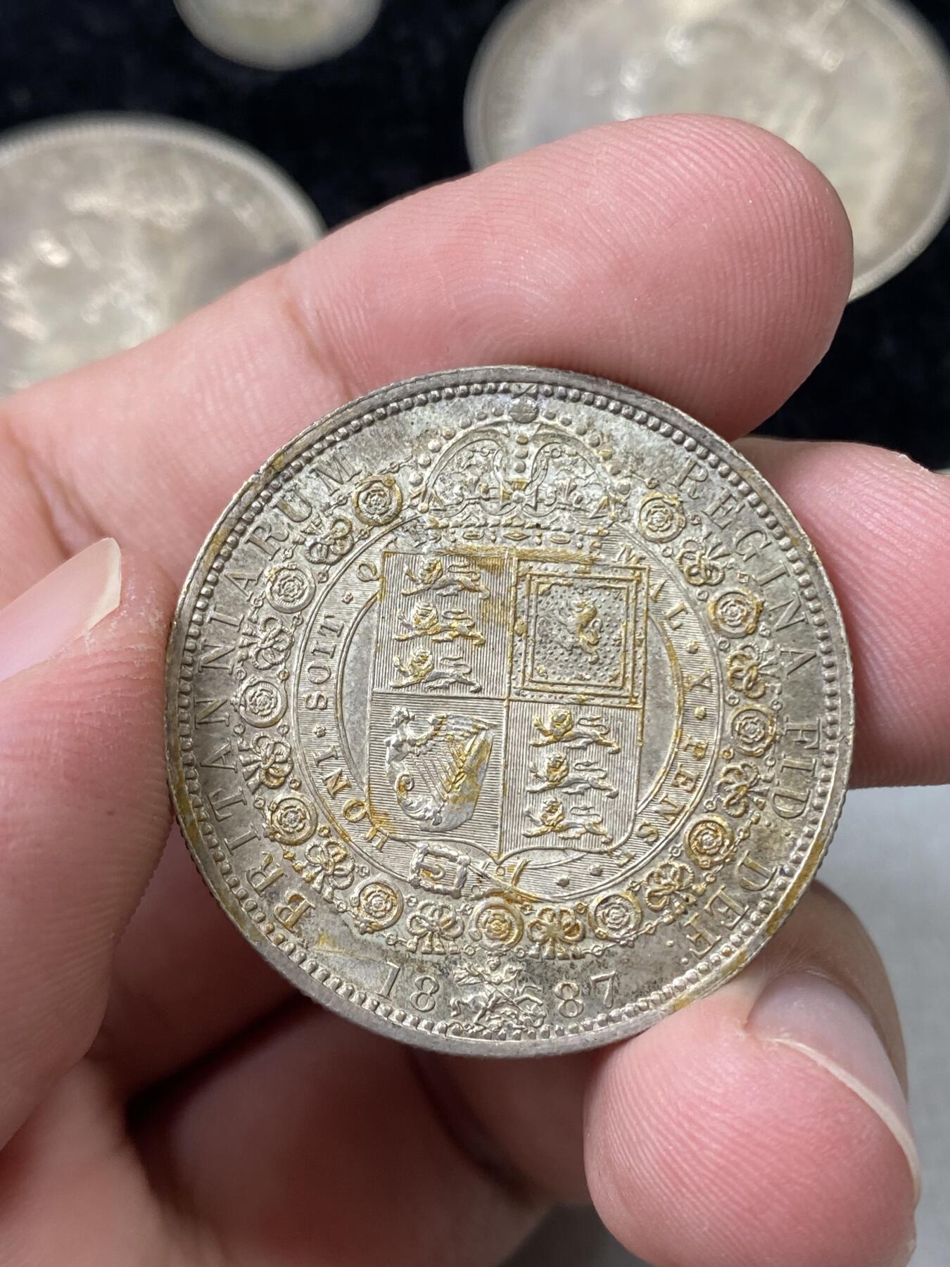 万国钱币拍卖第036期 1887英国维多利亚女王银套币（附原盒）