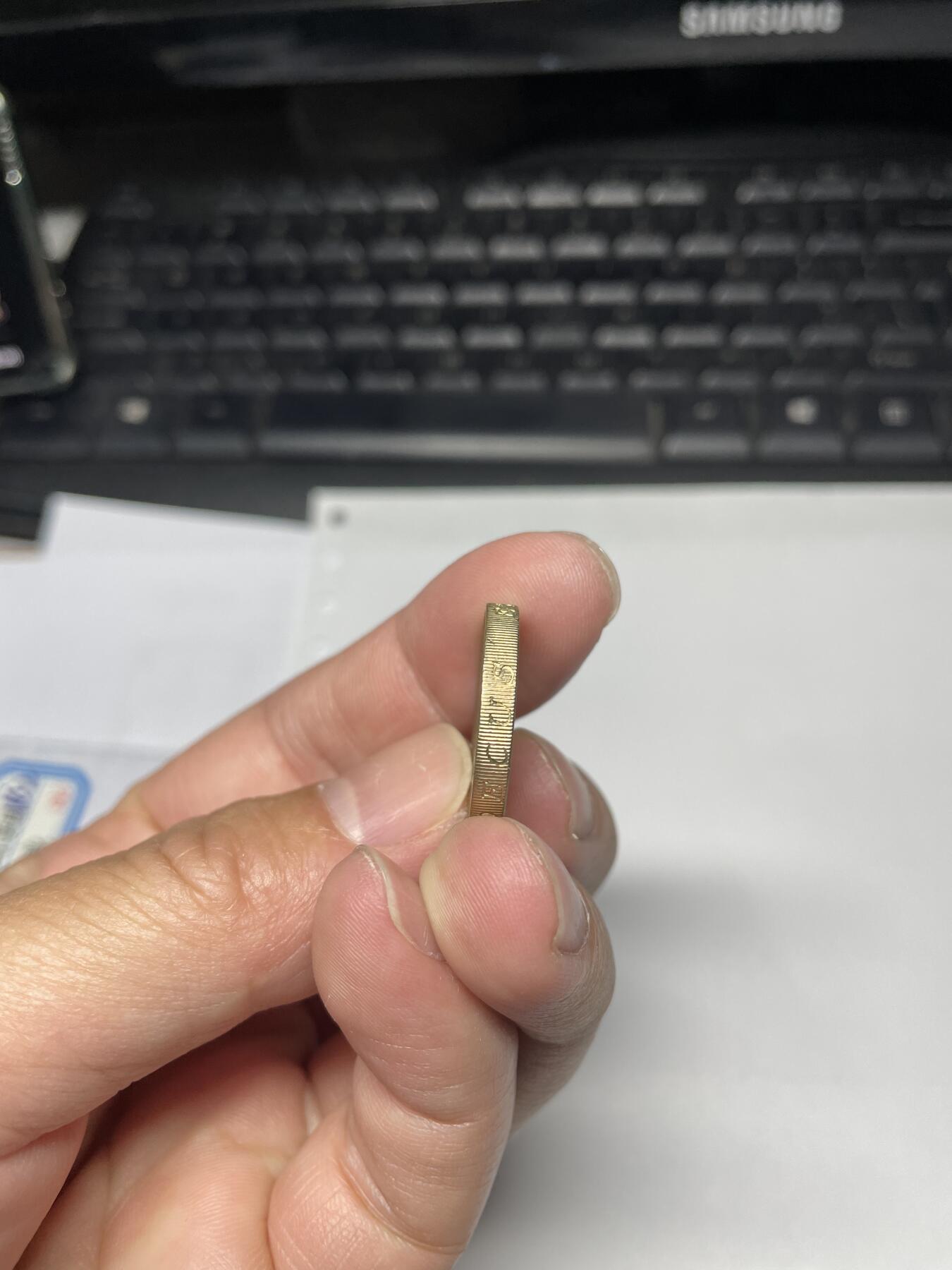 每日一拍，2024年集古藏今外币拍卖第十七期-第2场—（总第162拍），可以寄存60天，满160元包邮。 1983年英国1镑