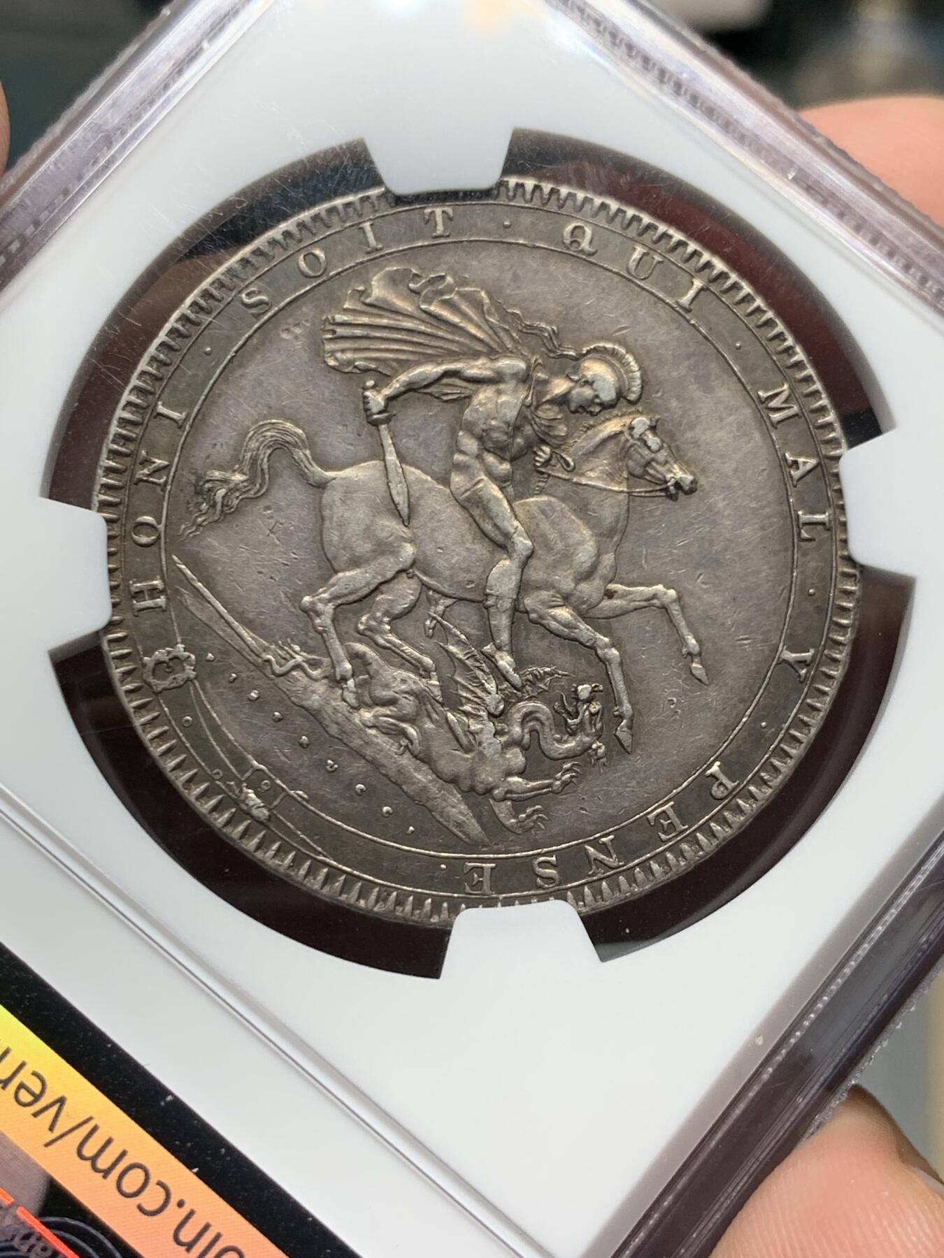 《竞宝斋》第323场 周日，周一，2场连拍 （全场包邮） NGC AU55 英国1819年乔治三世1克朗马剑银币 原味包浆