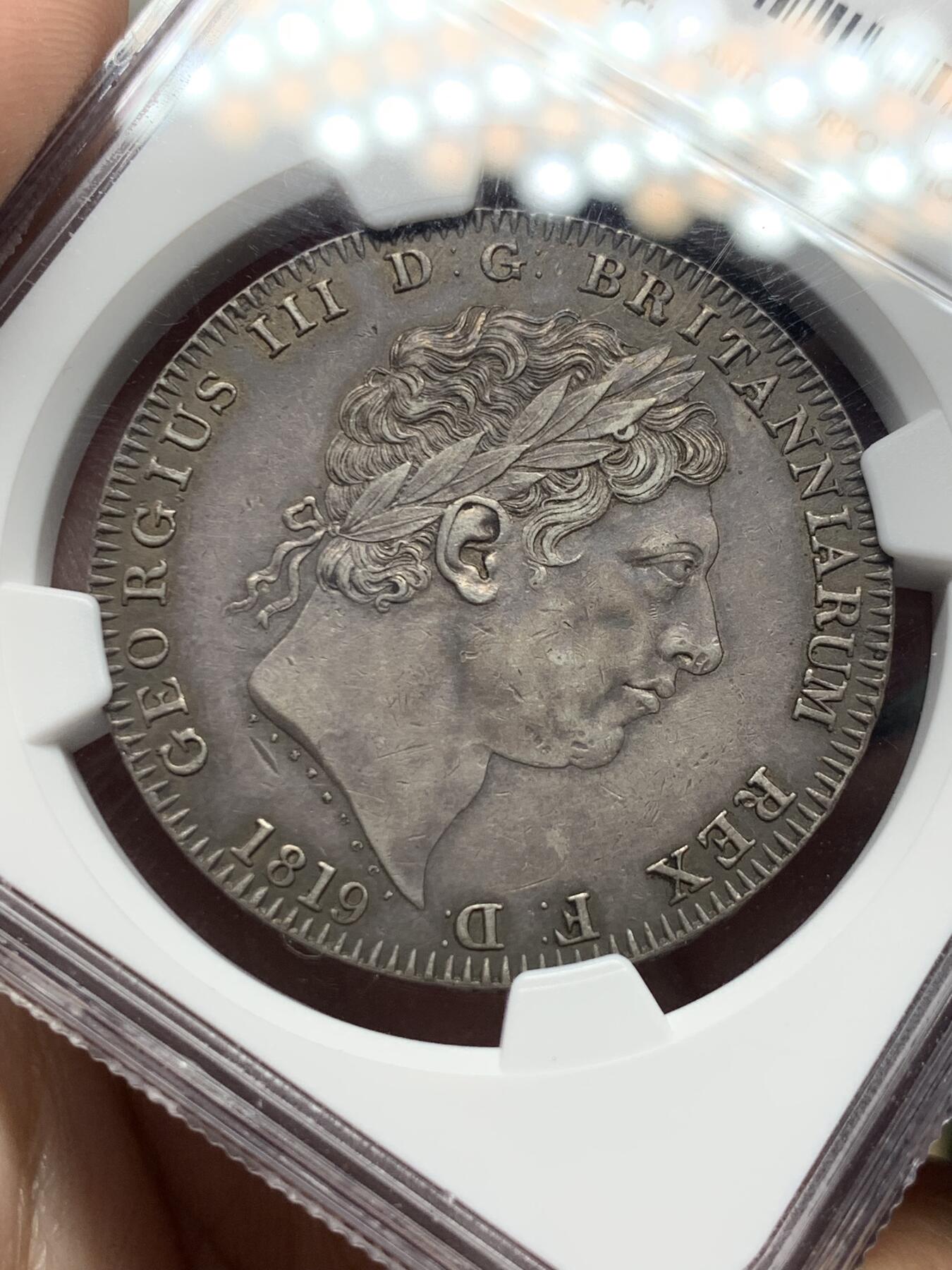 《竞宝斋》第323场 周日，周一，2场连拍 （全场包邮） NGC AU55 英国1819年乔治三世1克朗马剑银币 原味包浆