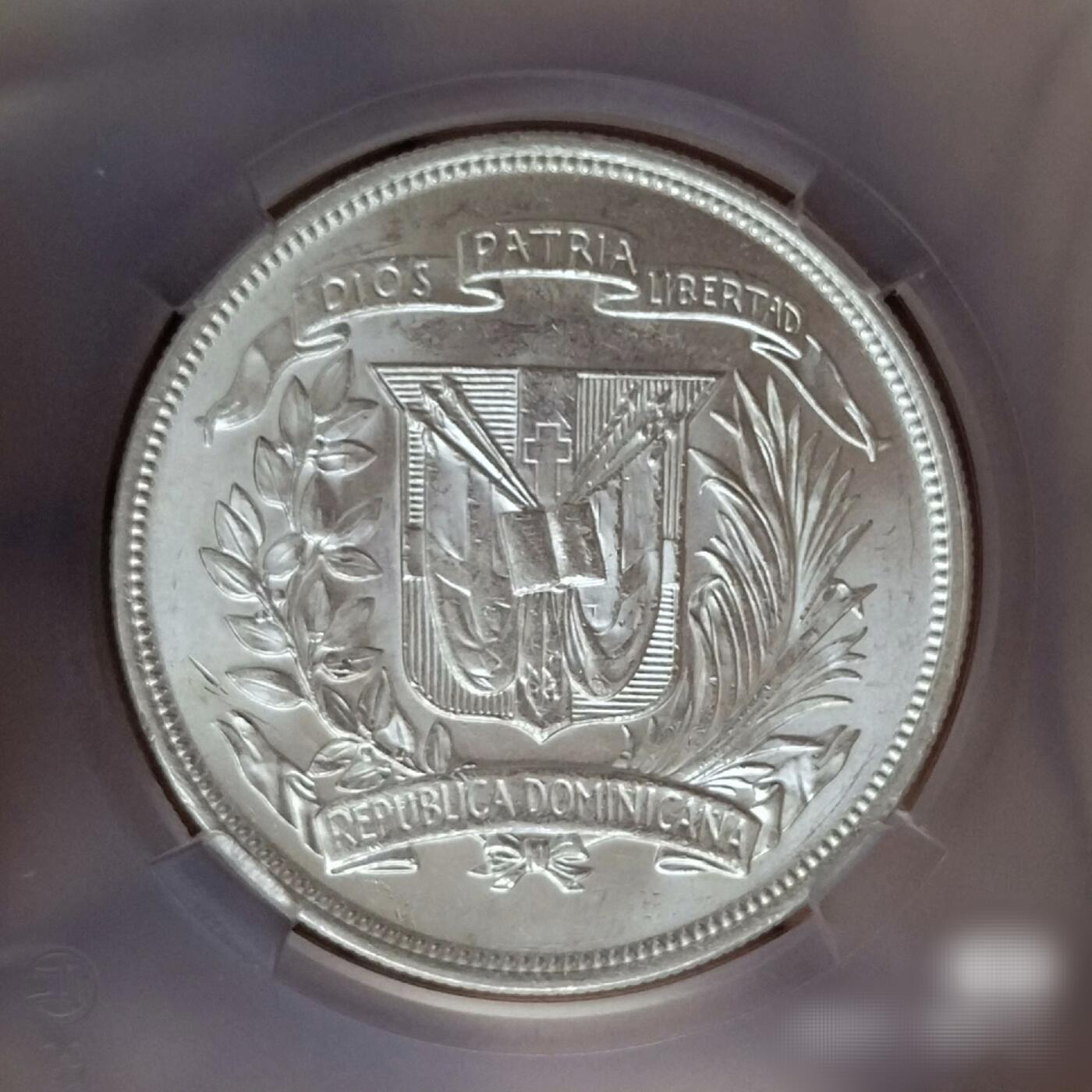 1952特年多米尼加1比索银币ACG金标MS64分0S原状态