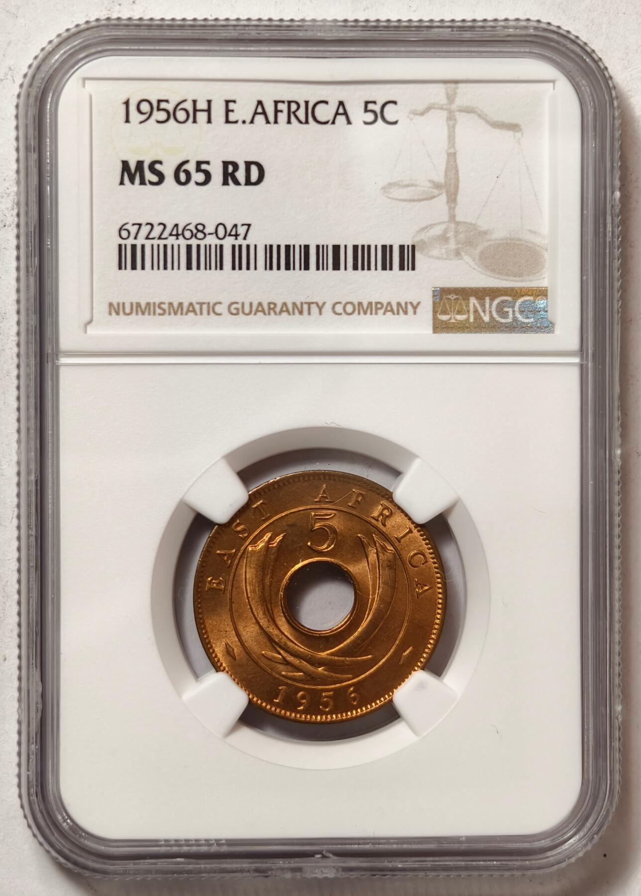 紫瑗钱币——第464期 英属东非 1956年 H版 伊丽莎白二世 5分 红铜币 NGC MS65 RD
