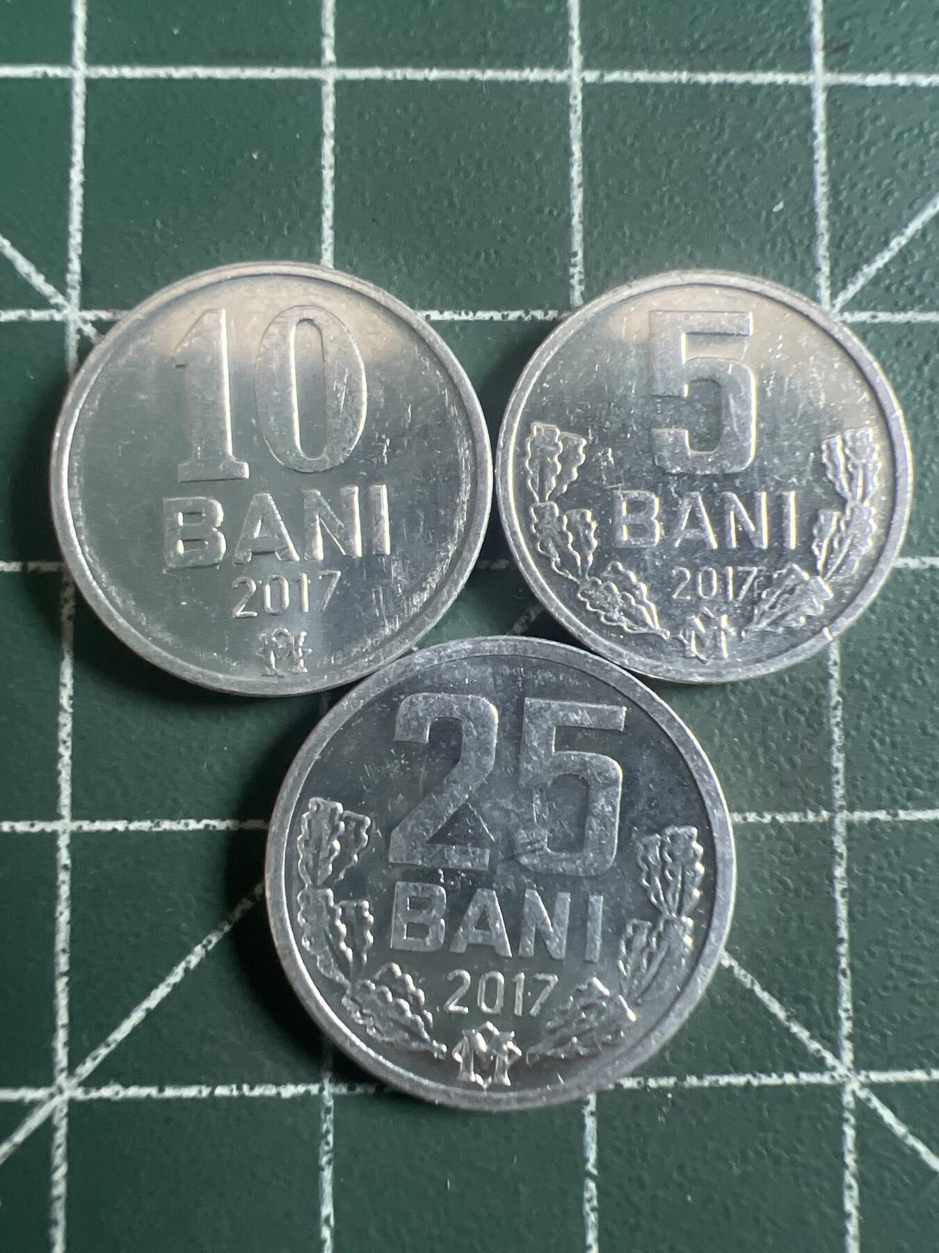 第742期  硬币专场 （无押金，捡漏，全场50包邮，偏远地区除外，接收代拍业务，本店十天发一次货） 摩尔多瓦 硬币  3枚