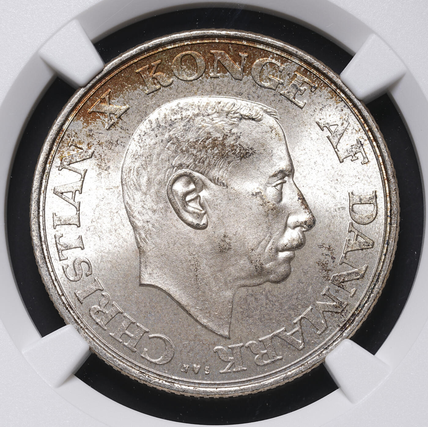 修遠堂世界钱币第四十六期 全场包邮 NGC MS65 1937丹麦国王执政25周年纪念2克朗银币