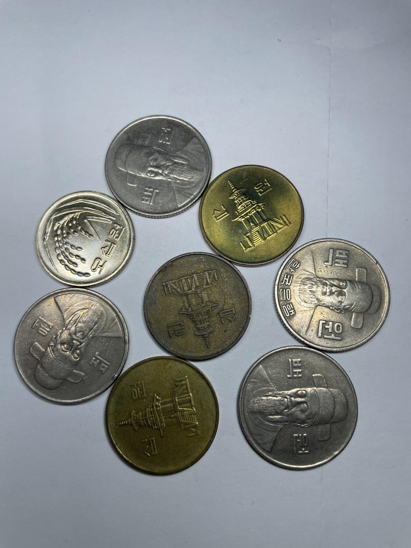 每日一拍，2024年集古藏今外币拍卖第十七期-第5场—（总第165拍），可以寄存60天，满160元包邮。 韩国8枚