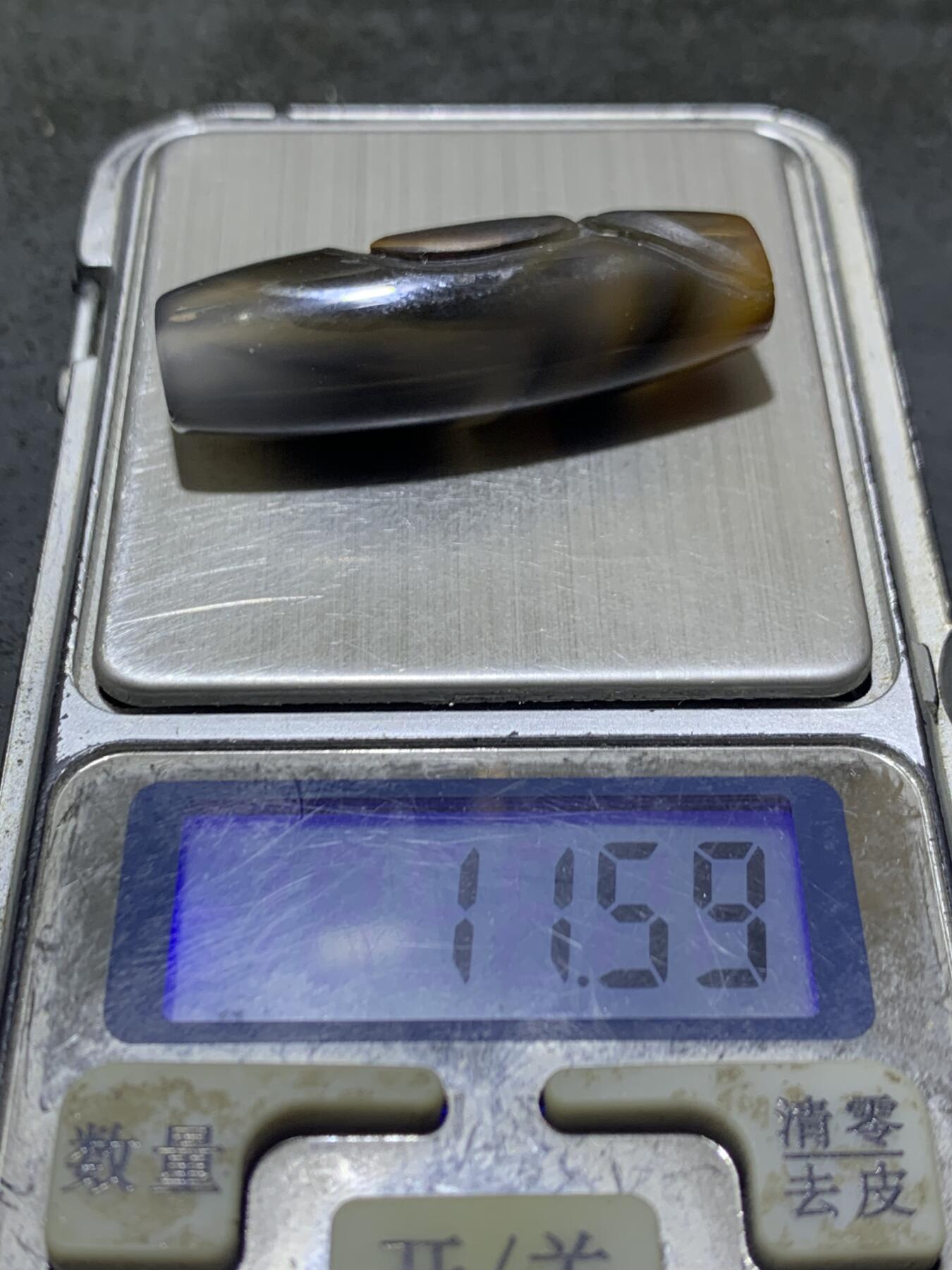 精美亚光高玉化冰飘巴西玛瑙手工俏色巧雕无相佛意境桶珠一个！