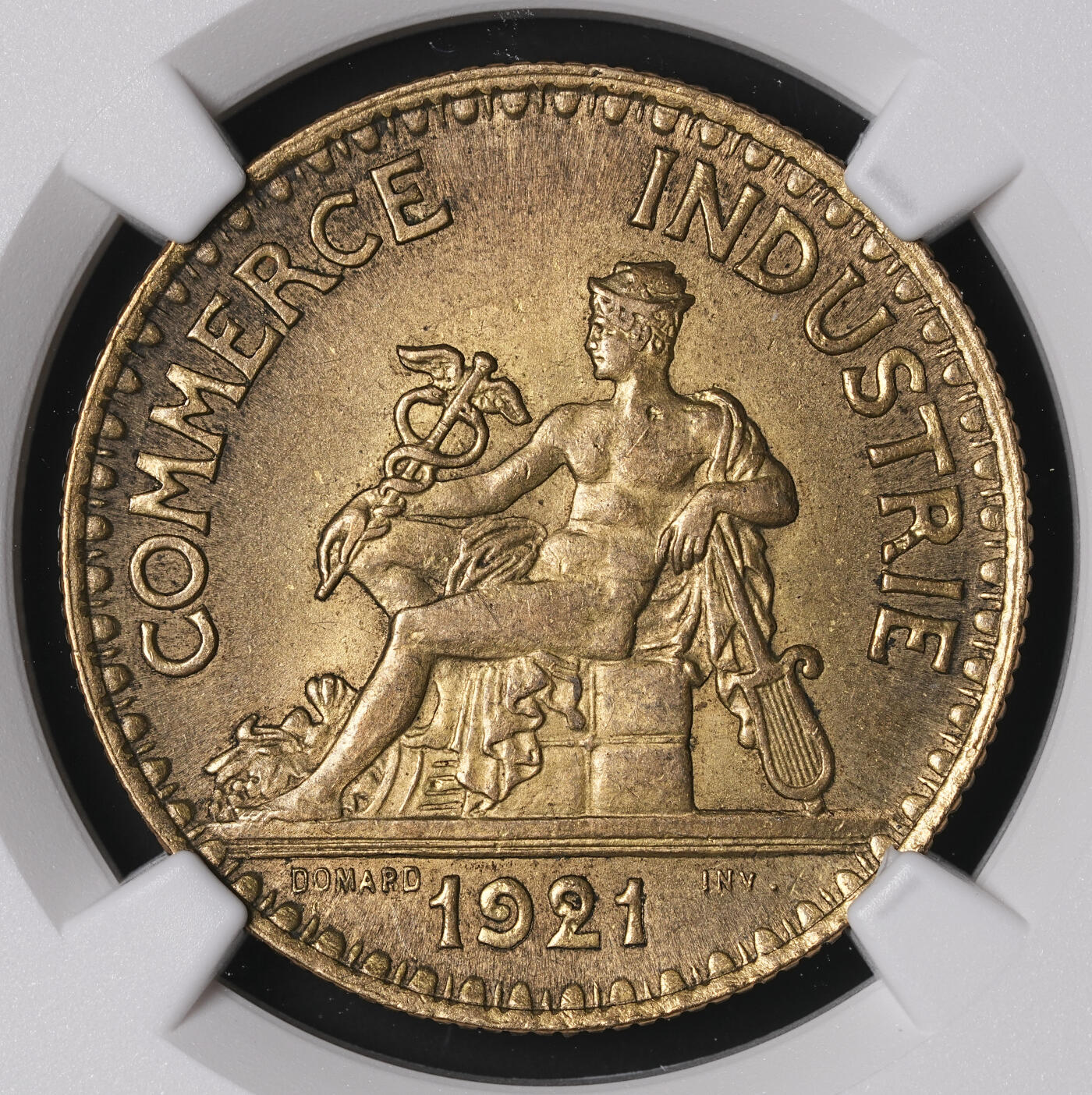 修遠堂世界钱币第四十六期 全场包邮 NGC MS64 1921年法国坐人2法郎铜币