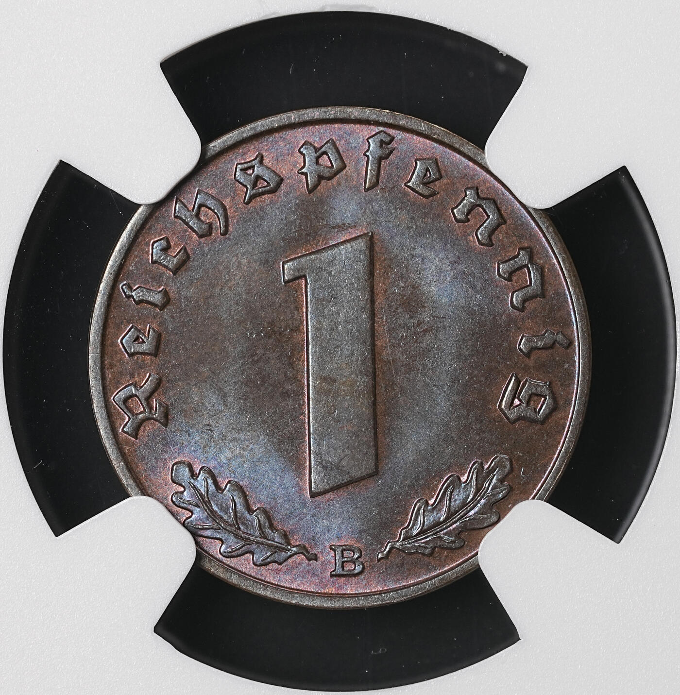 修遠堂世界钱币第四十六期 全场包邮 NGC MS64BN 1939年德三1芬尼铜币