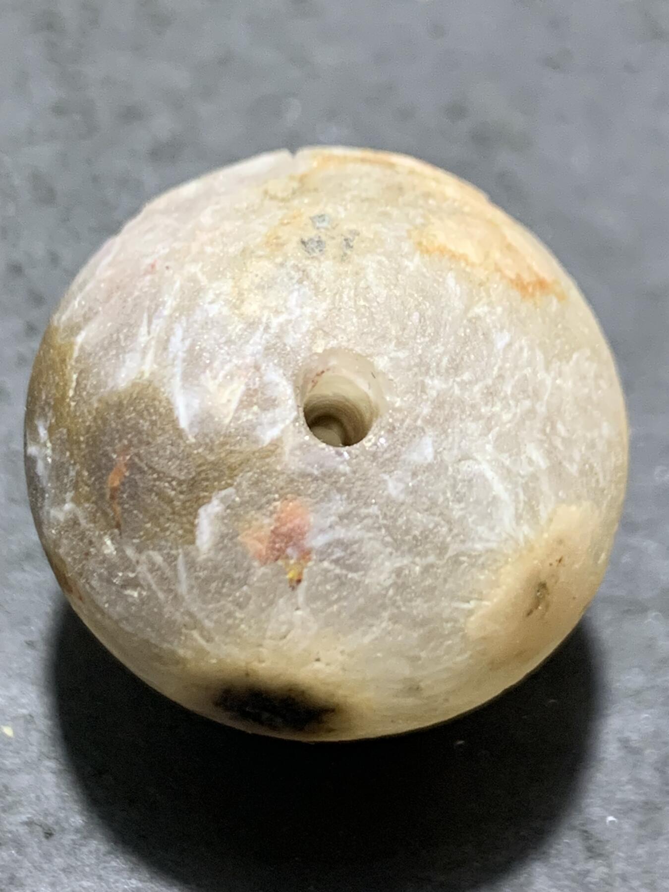 精美亚光原皮天眼纹冰飘糖心料战国红玛瑙手工雕刻悟字随形珠一颗