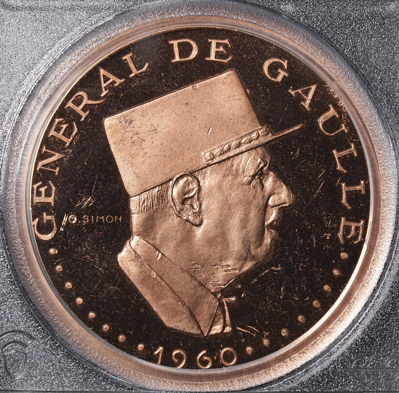 修遠堂世界钱币第四十六期 全场包邮 PCGS SP64RD 1960年乍得独立十周年10000法郎金币铜样币 大型钱币 戴高乐头像 ESSAI  加厚盒