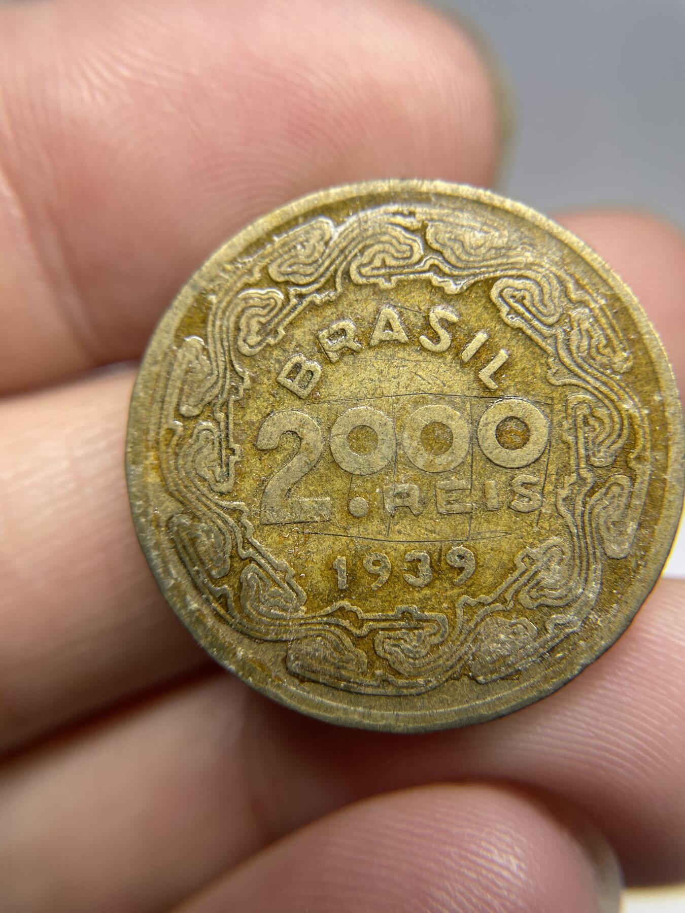 每日一拍，2024年集古藏今外币拍卖第十七期-第6场—（总第166拍），可以寄存60天，满160元包邮。 1939年巴西2000瑞斯