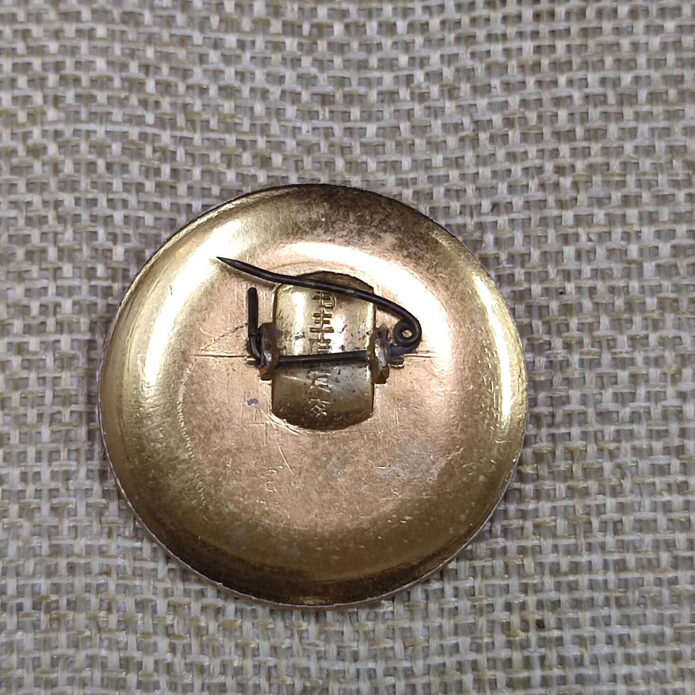 PCAI钱币3-43文革像章小专场 毛主席像章