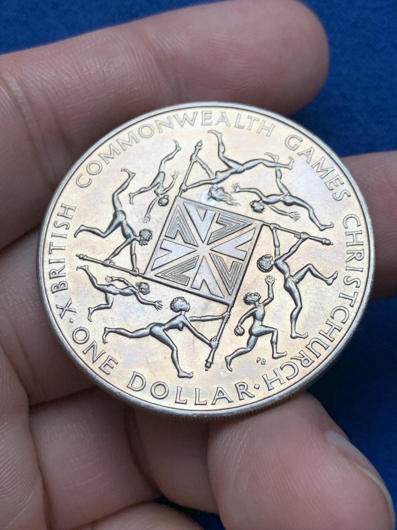 《竞宝斋》第324场 周日，周一，2场连拍 （全场包邮）