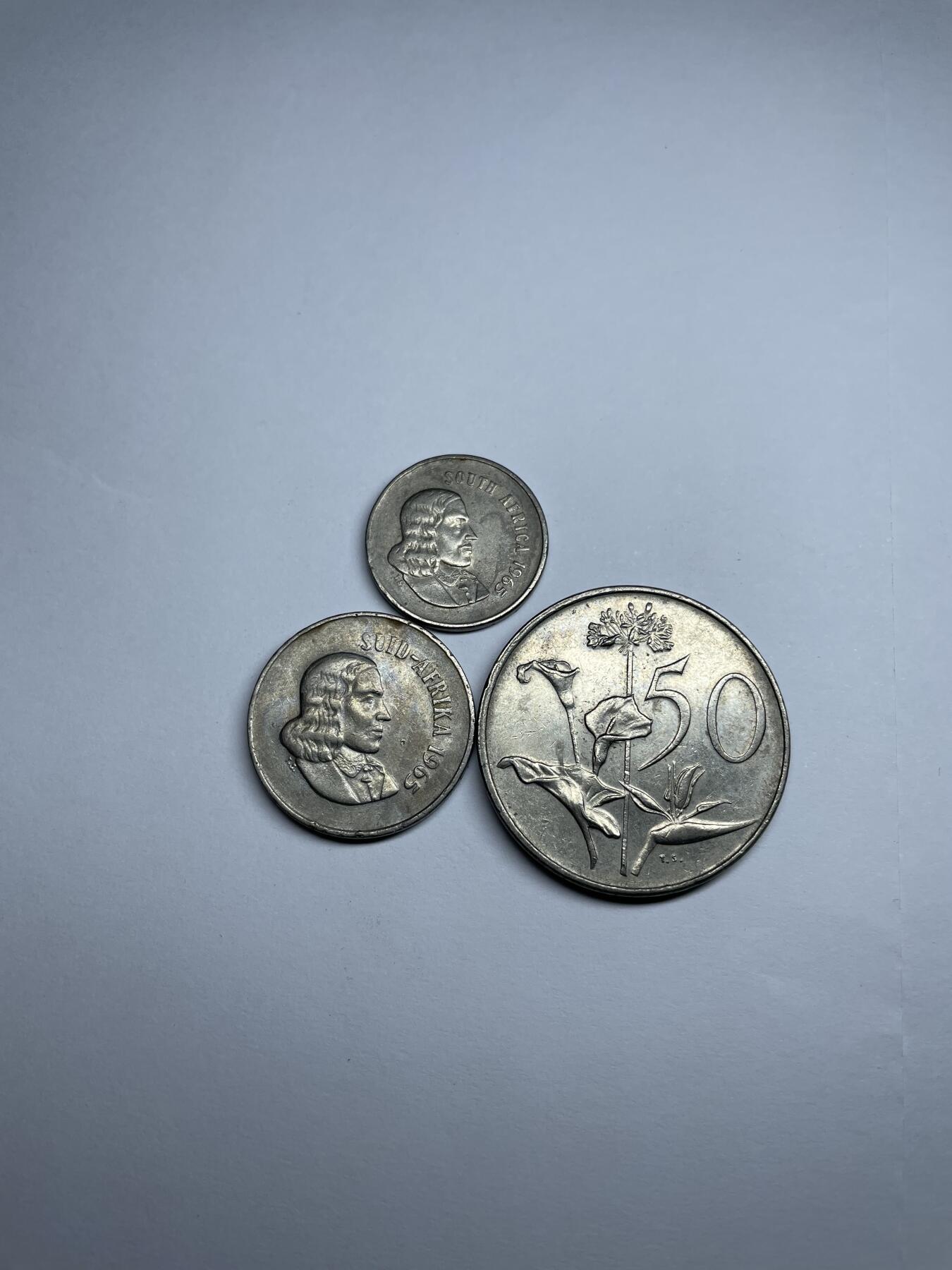 每日一拍，2024年集古藏今外币拍卖第十七期-第7场—（总第167拍），可以寄存60天，满160元包邮。 南非三枚
