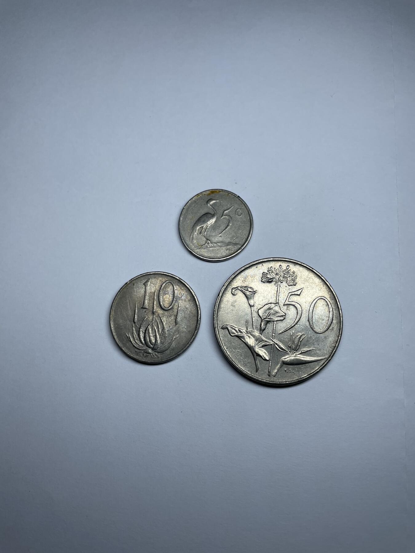 每日一拍，2024年集古藏今外币拍卖第十七期-第7场—（总第167拍），可以寄存60天，满160元包邮。 南非三枚