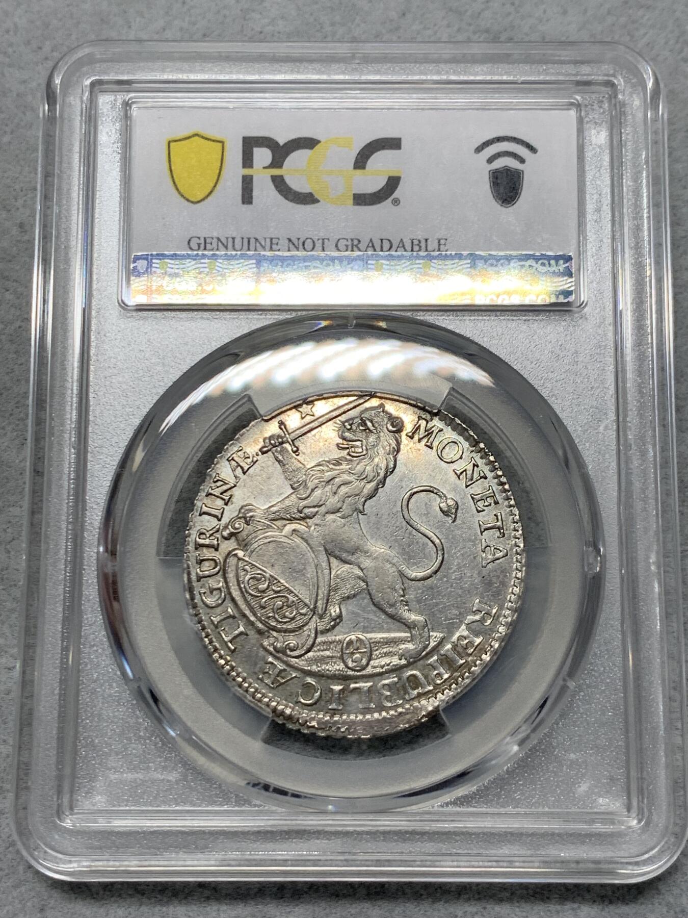 《竞宝斋》第325场 周日，周一，2场连拍 （全场包邮） PCGS UNC 瑞士 1753年 苏黎世景观 1/2泰勒银币 打制的非常好