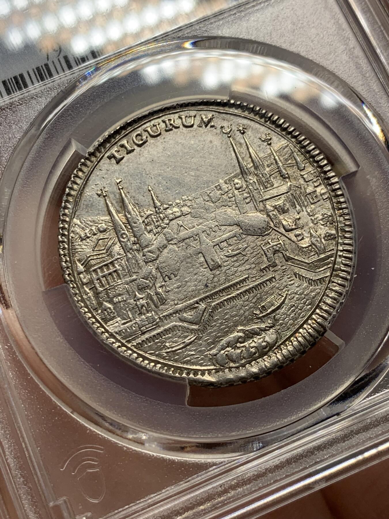 《竞宝斋》第325场 周日，周一，2场连拍 （全场包邮） PCGS UNC 瑞士 1753年 苏黎世景观 1/2泰勒银币 打制的非常好