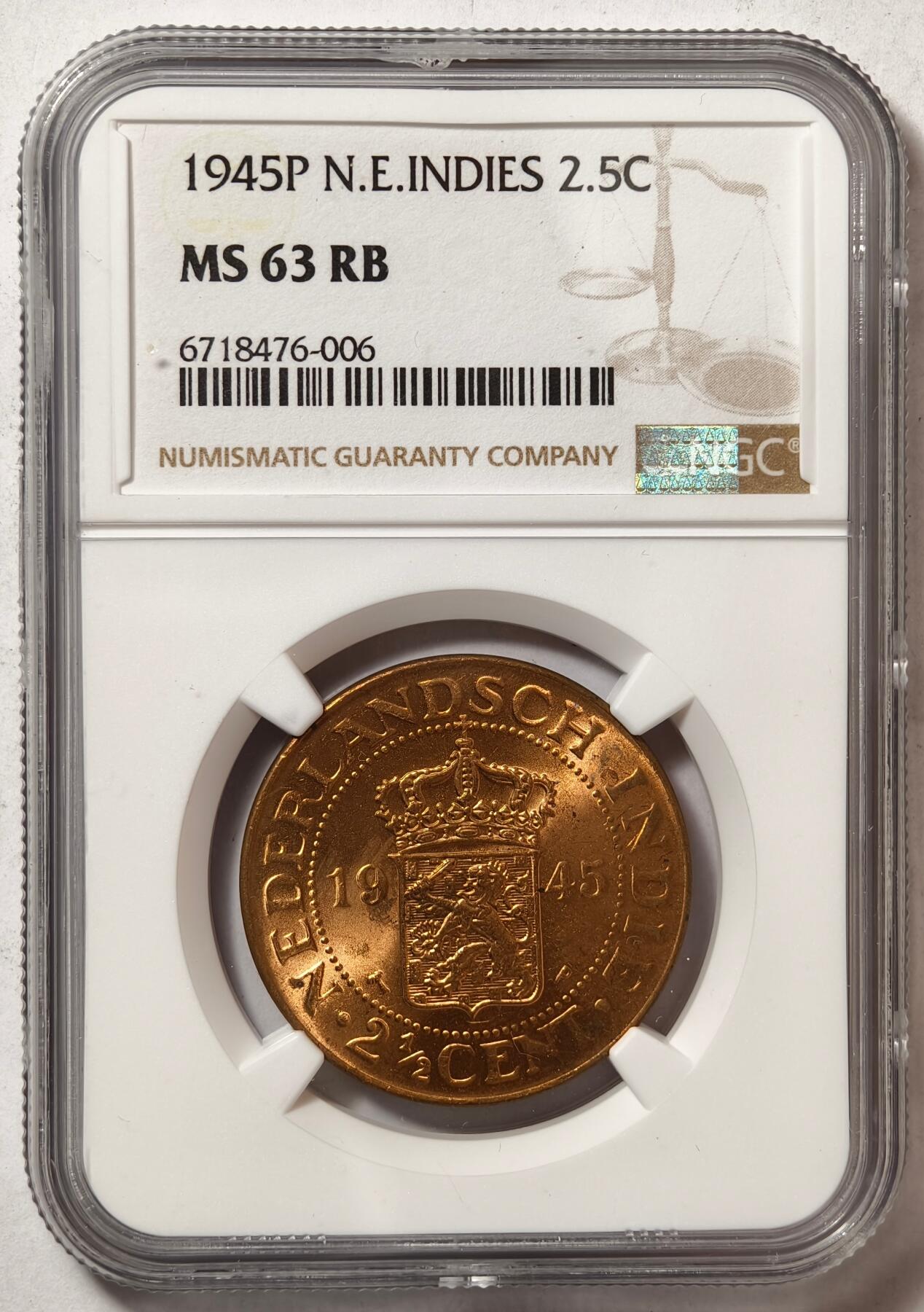 紫瑗钱币——第472期 荷属东印度 1945年 P版 2.5分 铜币 NGC MS63 RB