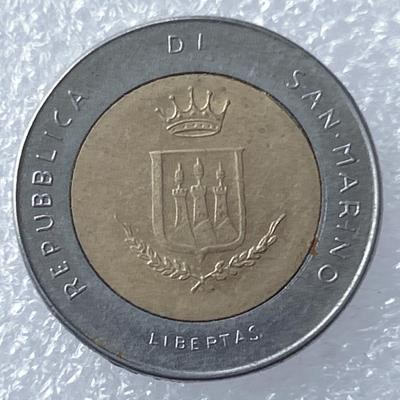 海外回流1元起拍小铺 各国钱币散币场 第18期 圣马力诺1983年500里拉双色币核战争威胁纪念币