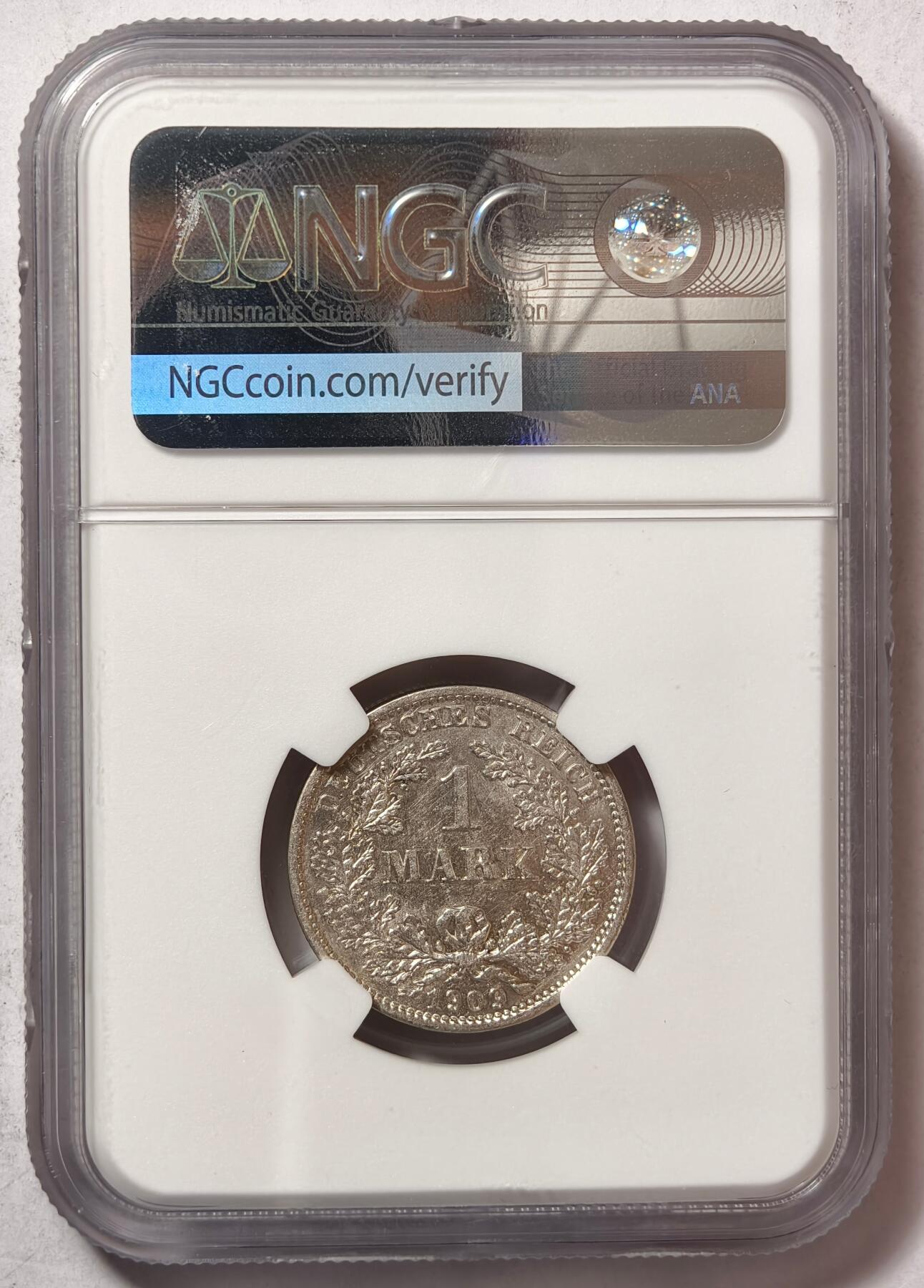 紫瑗钱币——第472期 德国 1909年 D版 第二帝国 长翅 1马克 银币 NGC AU58