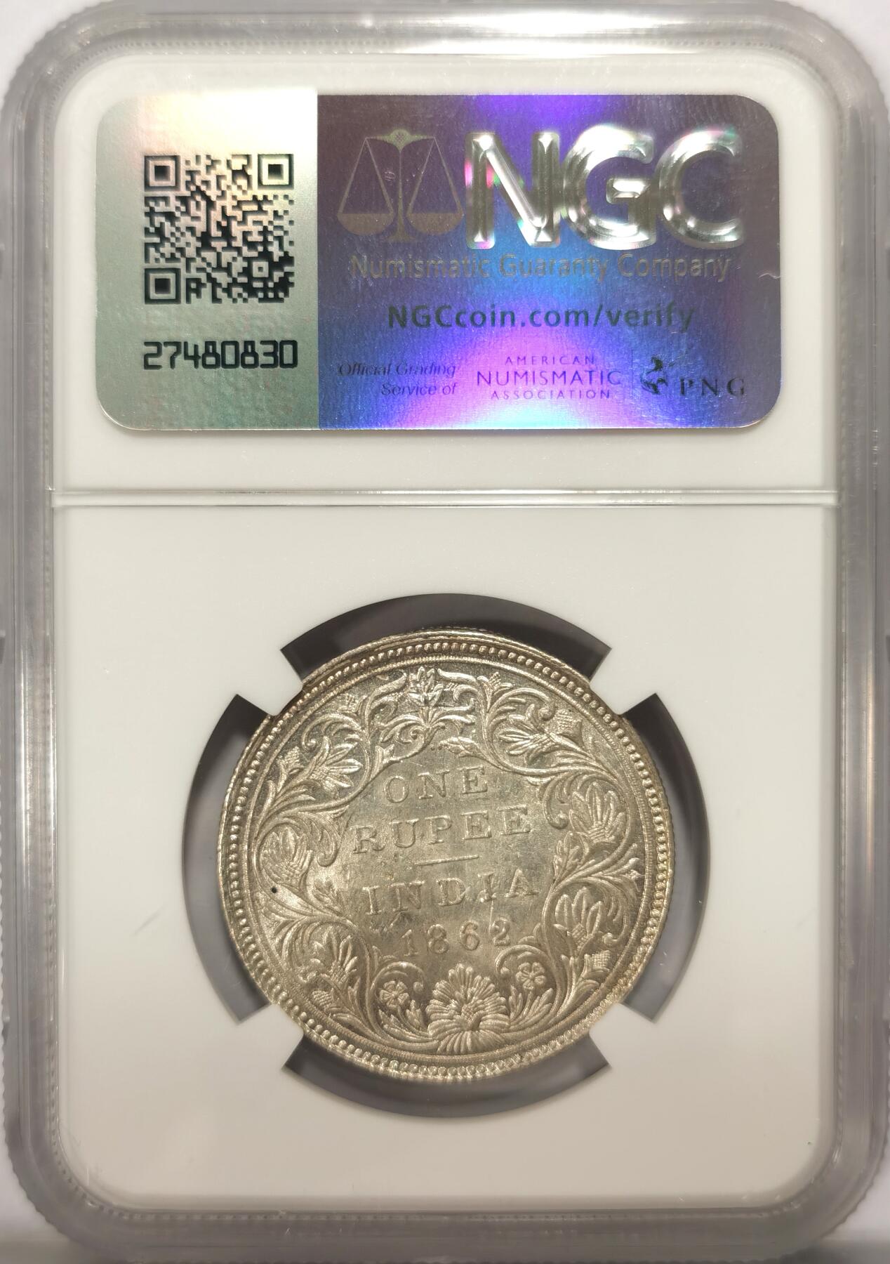 博洋堂世界钱币拍卖第099期（全场包邮） NGC MS62 英属印度1862年1卢比银币B版 少见的2/0DOT版别（背面“ONE”上方2个点）维多利亚女王