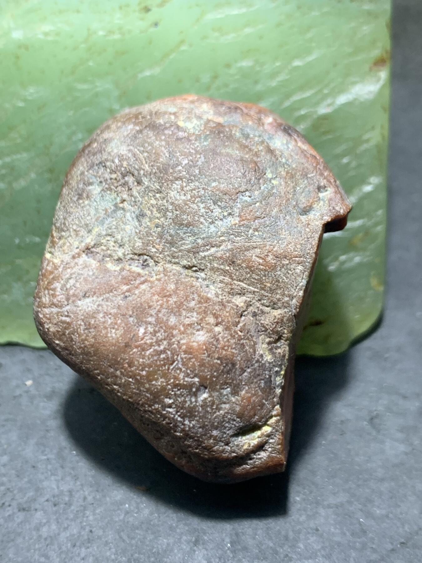 精美铁红皮冰飘开窗料南红玛瑙原石一颗