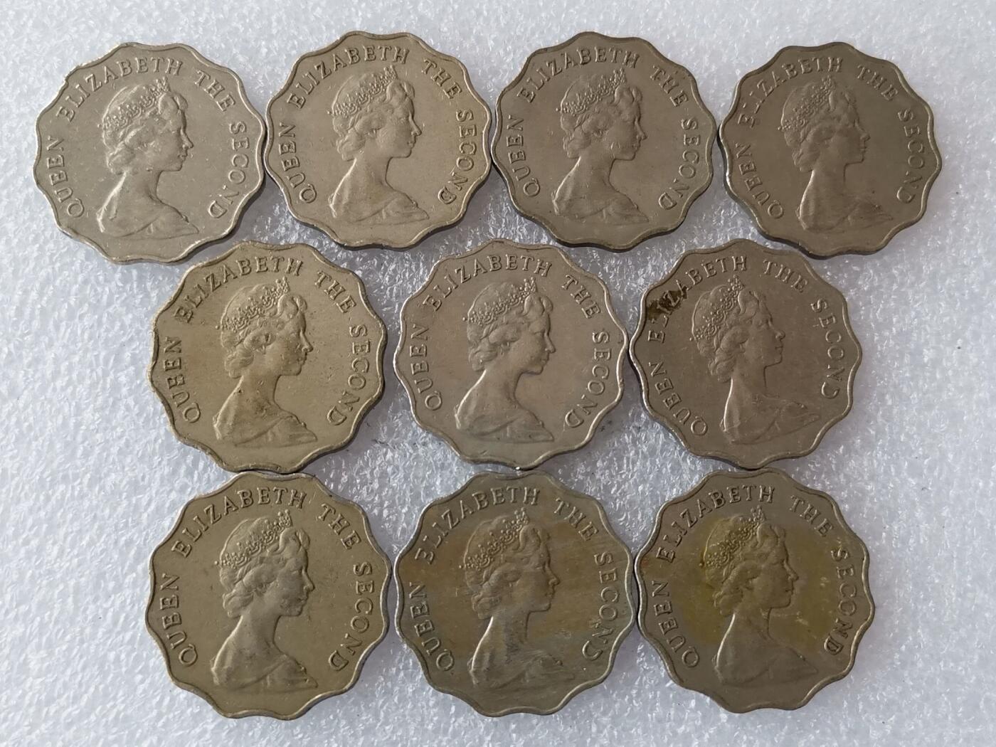 第一海外回流一元起拍收藏 散集专场 第136期. 香港两元硬币 1975年 10枚 花边花冠