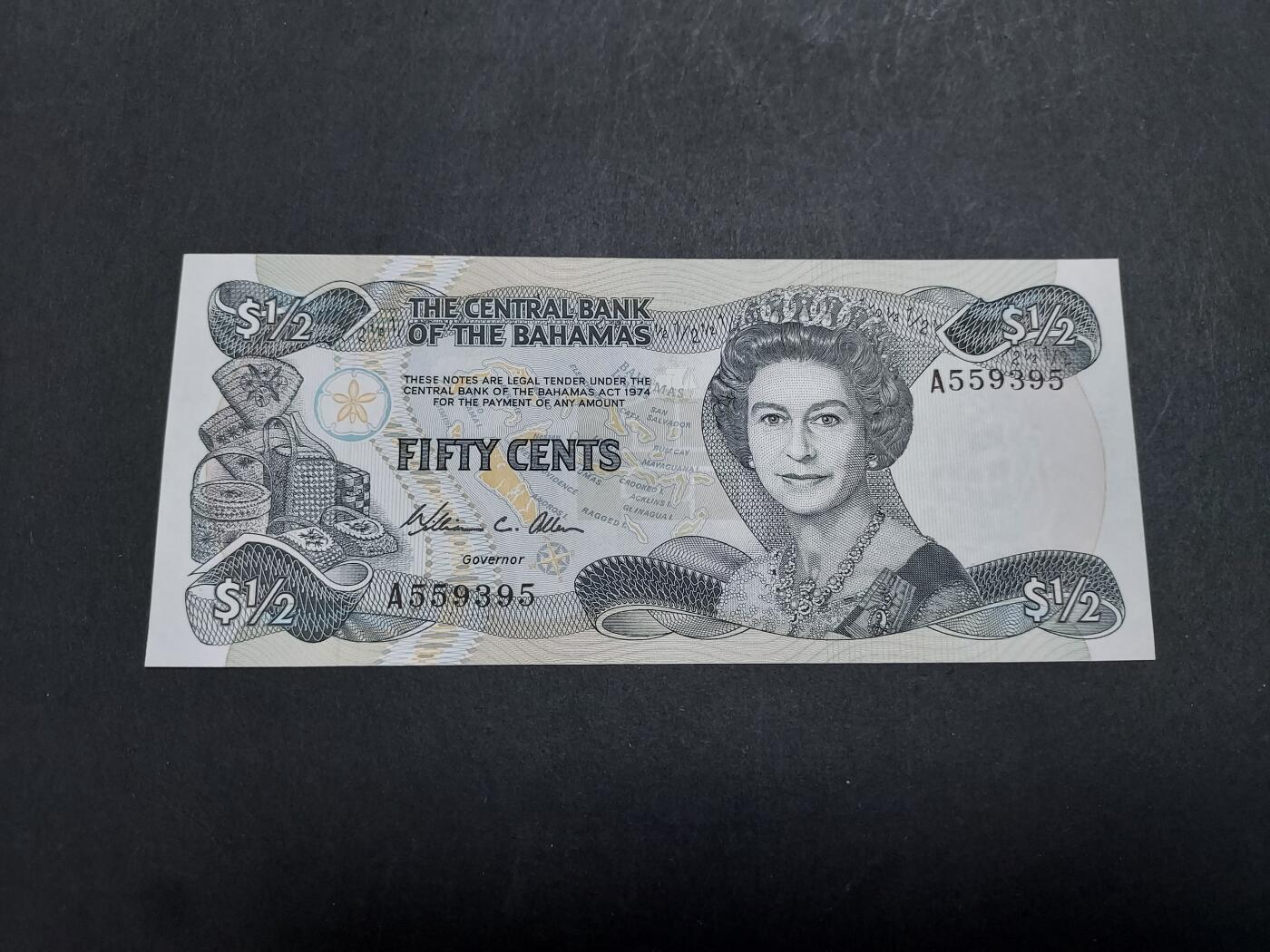 博彦收藏 11月12日 8点钱币专场 巴哈马 1974女皇50c UNC