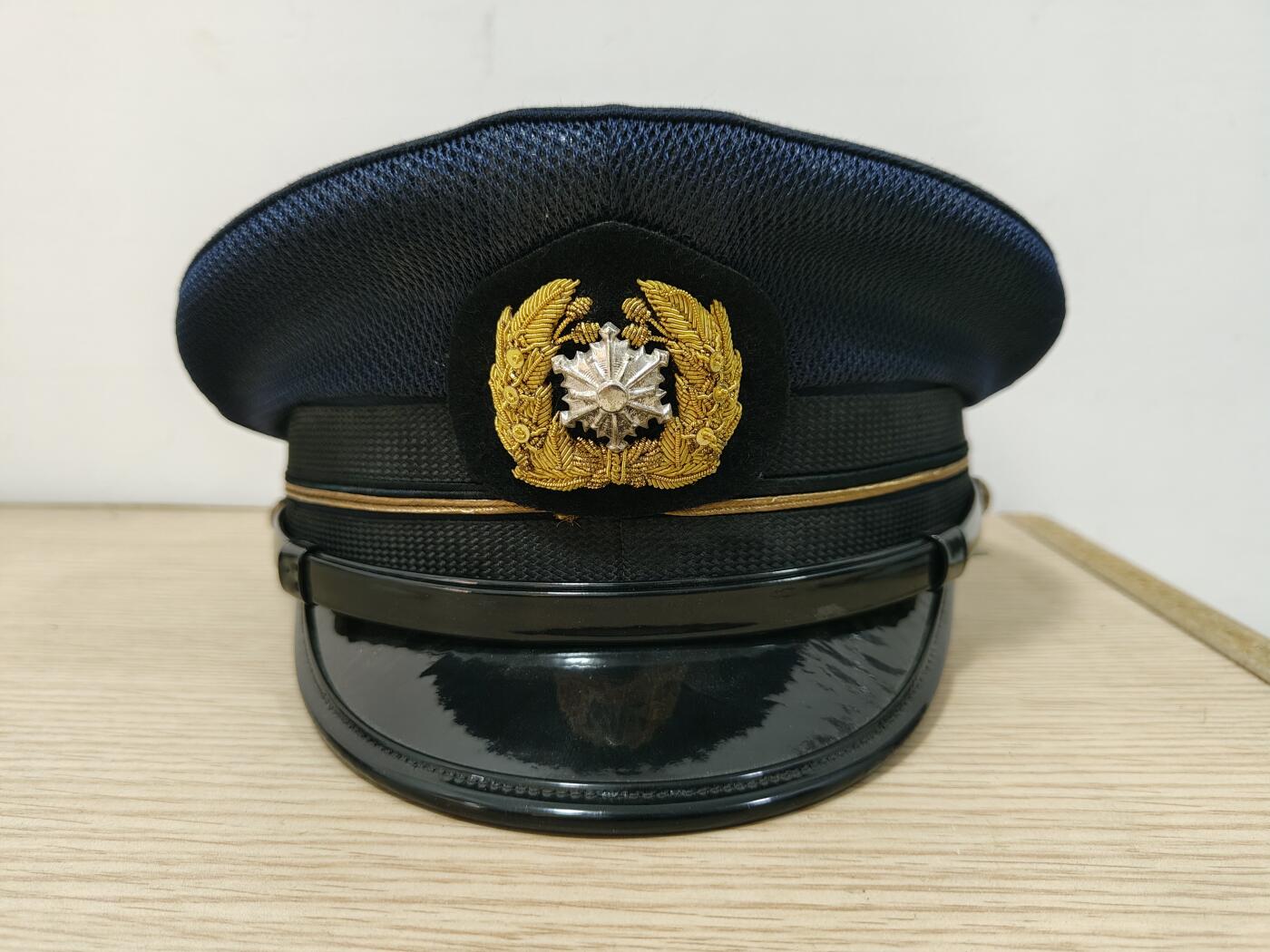 全场0元起拍 第207期 咸鱼国勋章拍卖专场 11月10日（周日）下午6：00开始 日本消防署 消防司令阶级大檐帽 56CM