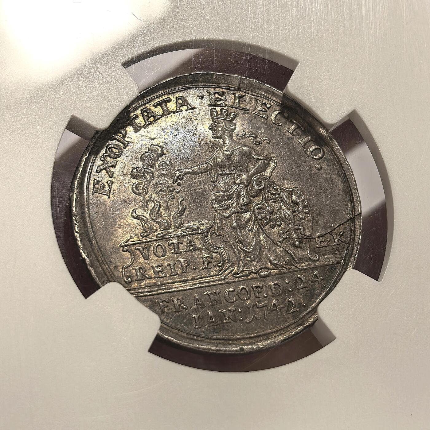 博洋堂世界钱币拍卖第099期（全场包邮） NGC MS62 法兰克福1742年2杜卡金币银样币！亚军分，高点细节无敌！