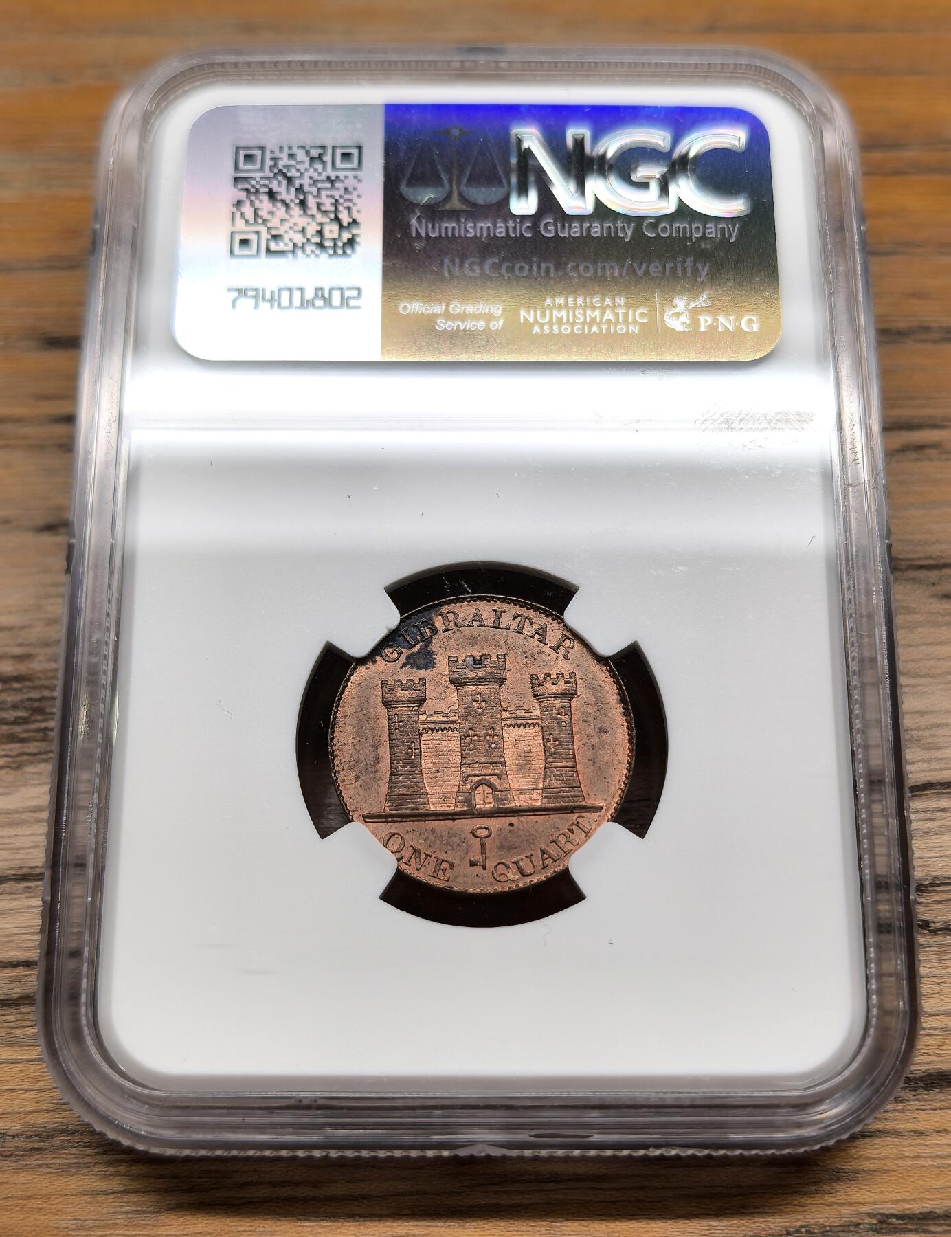 凡希社世界钱币微拍第二百八十九期 1842/0直布罗陀小维QUART铜币NGC-MS63，铜光优美。