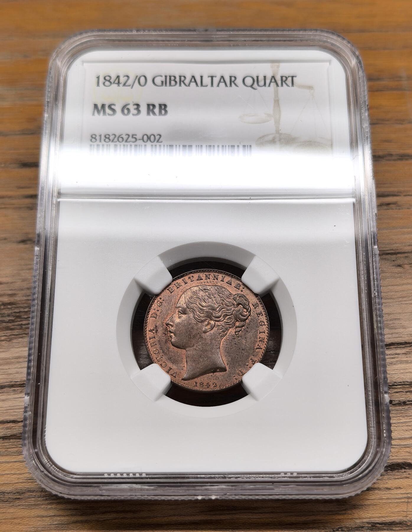 凡希社世界钱币微拍第二百八十九期 1842/0直布罗陀小维QUART铜币NGC-MS63，铜光优美。