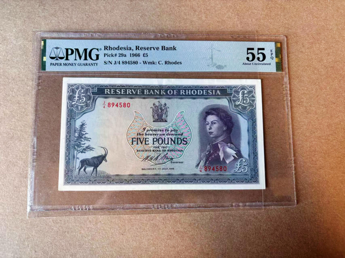 【Blue Auction】✨世界纸币精拍第575期【精】   【p29a】罗德西亚 1966年5镑 PMG55EPQ 戎装女王 大津巴布韦遗址