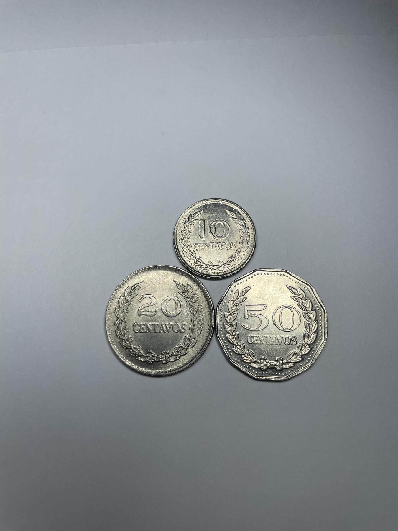 每日一拍，2024年集古藏今外币拍卖第十七期-第9场—（总第169拍），可以寄存60天，满160元包邮。 哥伦比亚三枚